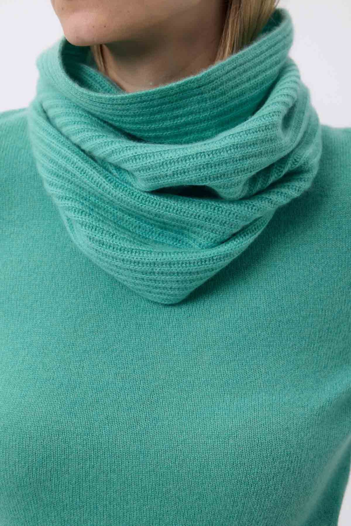 Col vert pastel