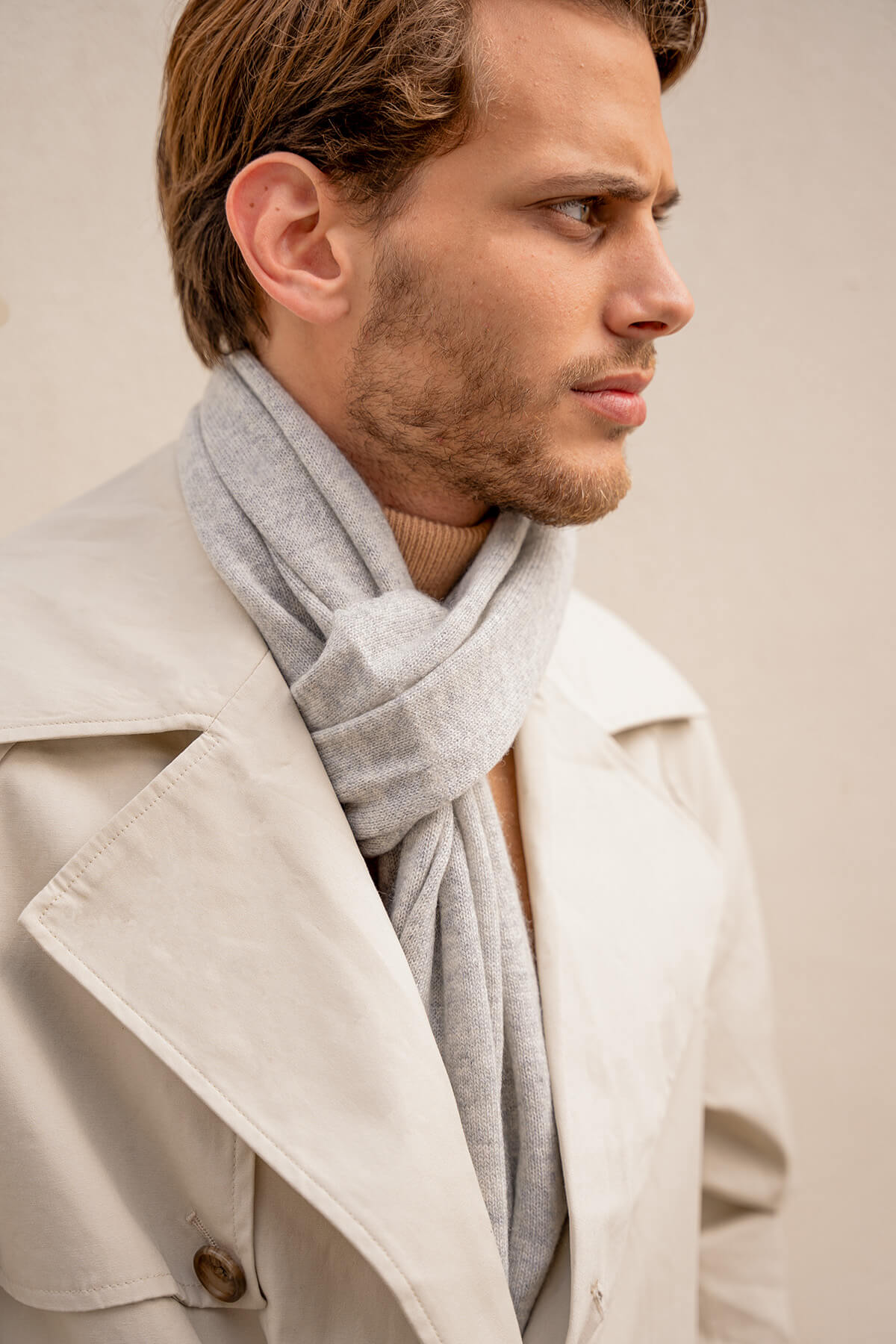 Echarpe gris perle