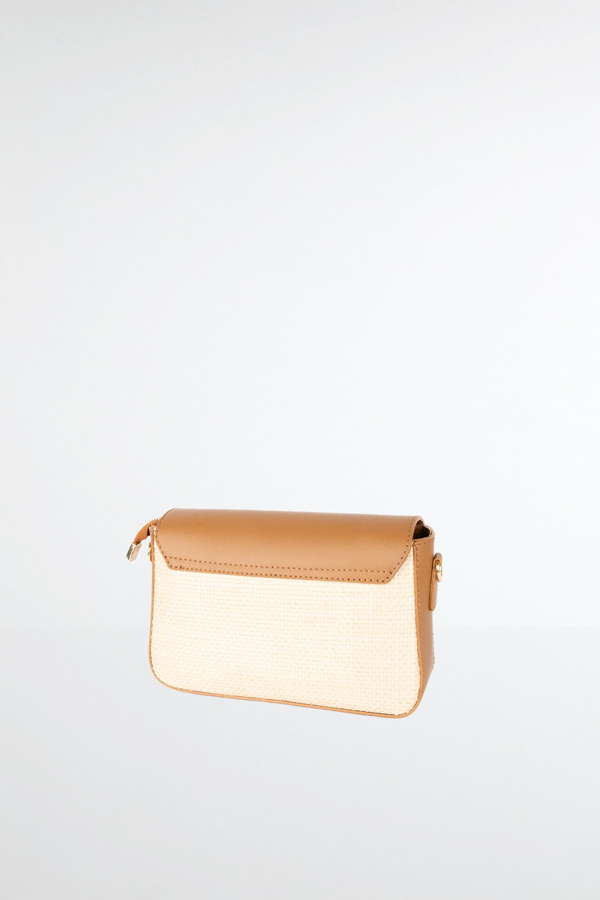 Aela Paille Camel