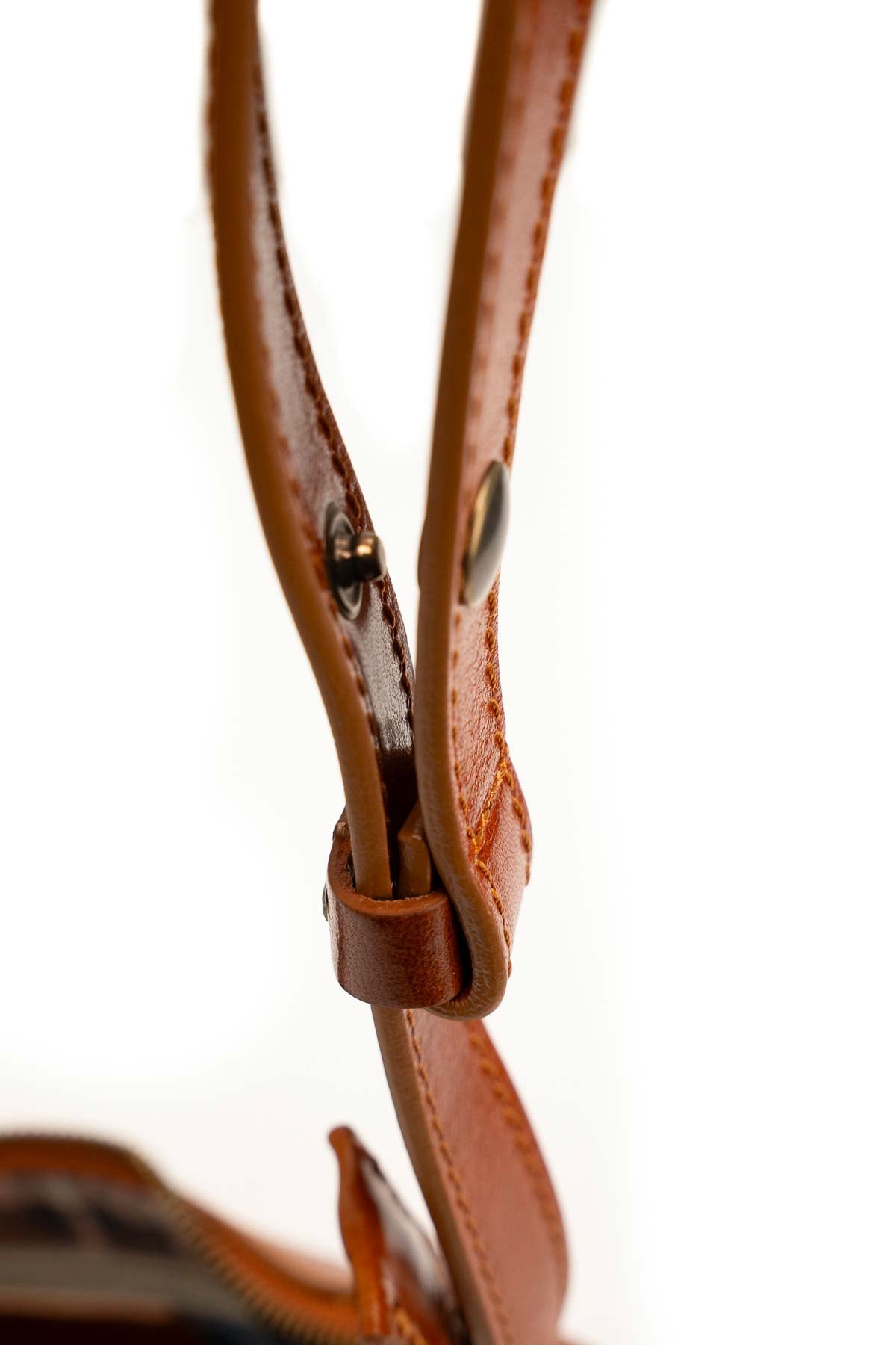 Ezra Vintage Camel