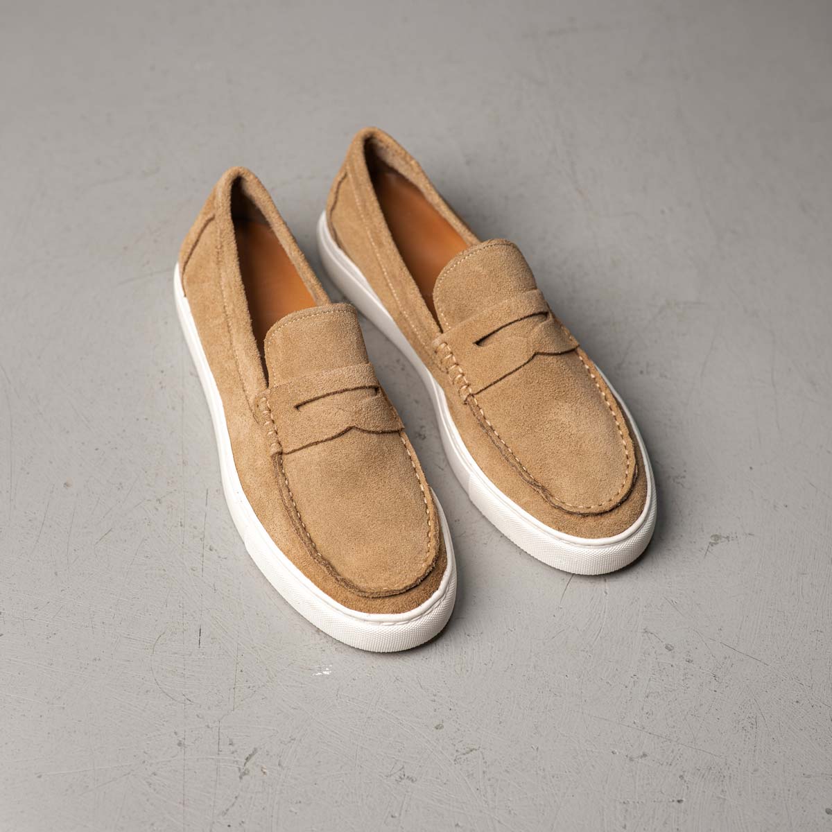 Matthew - Beige