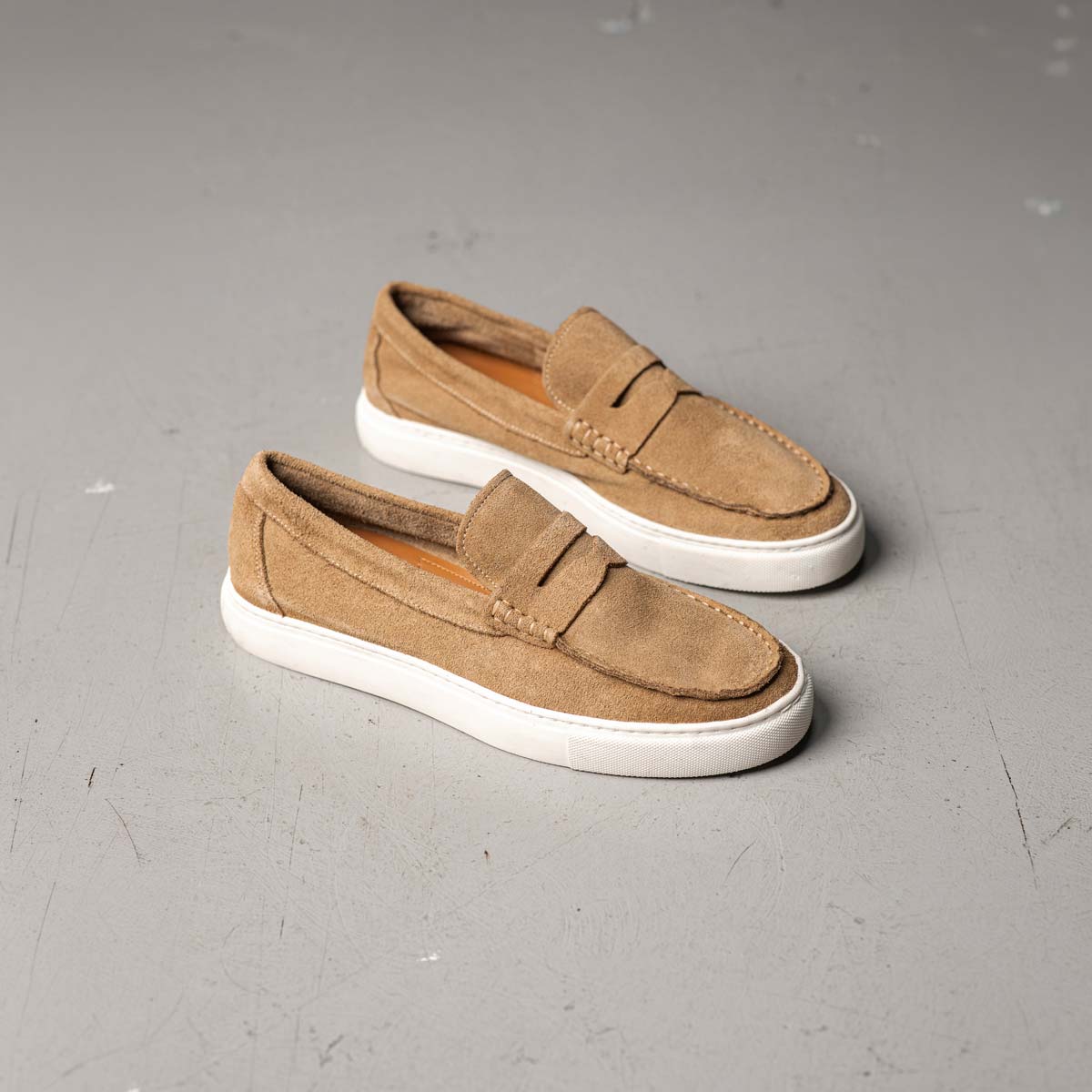 Matthew - Beige
