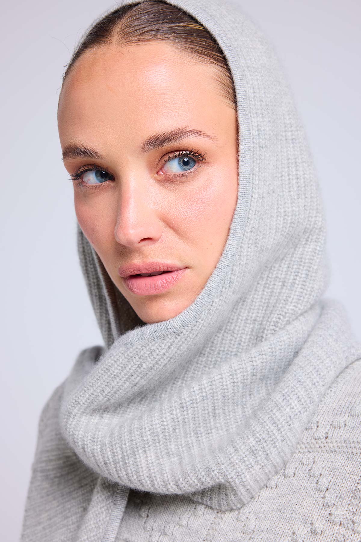 Angel gris clair