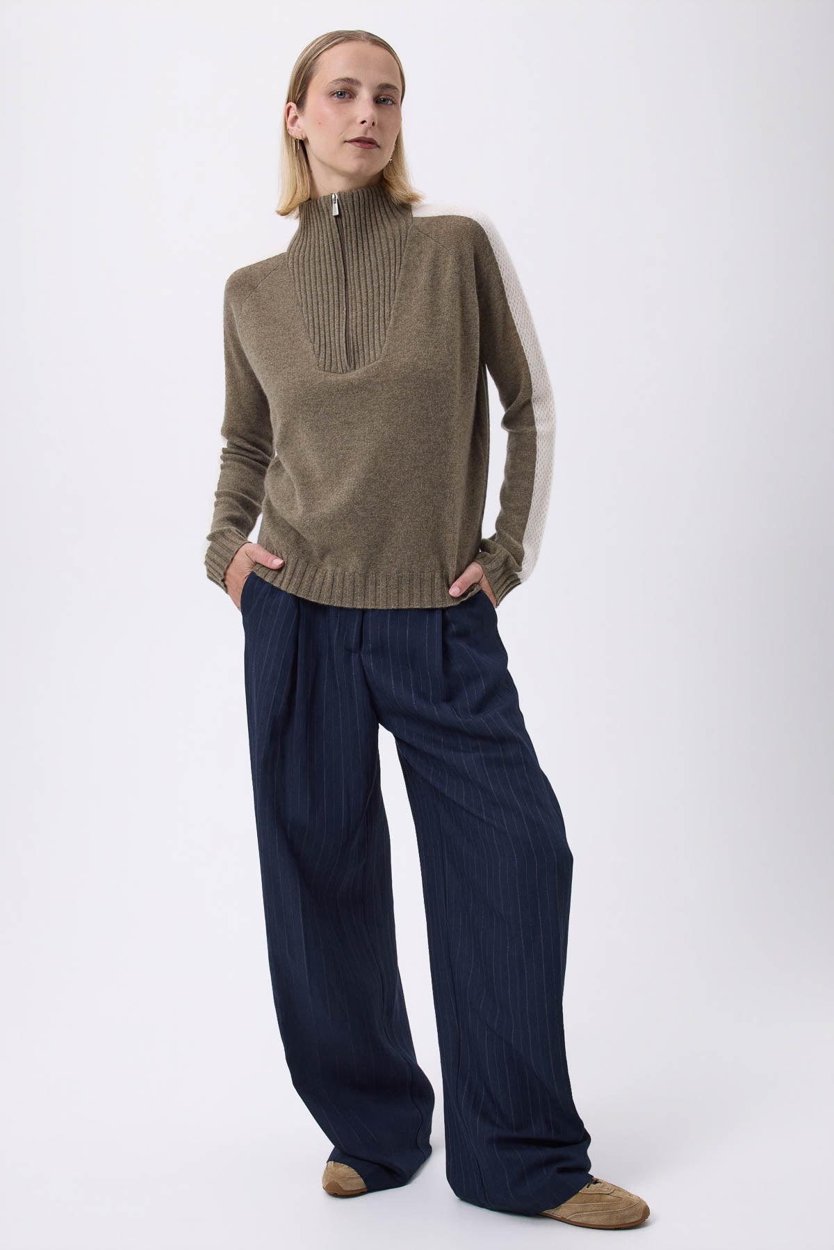 Caroline vert khaki blanc
