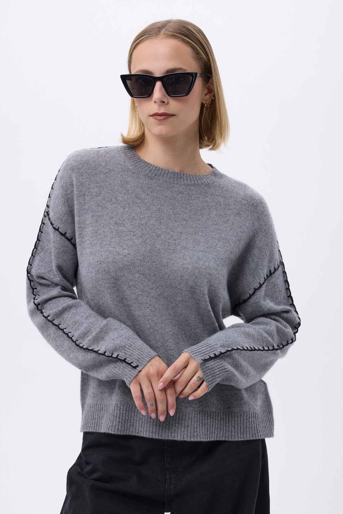 Clarisse gris foncé noir