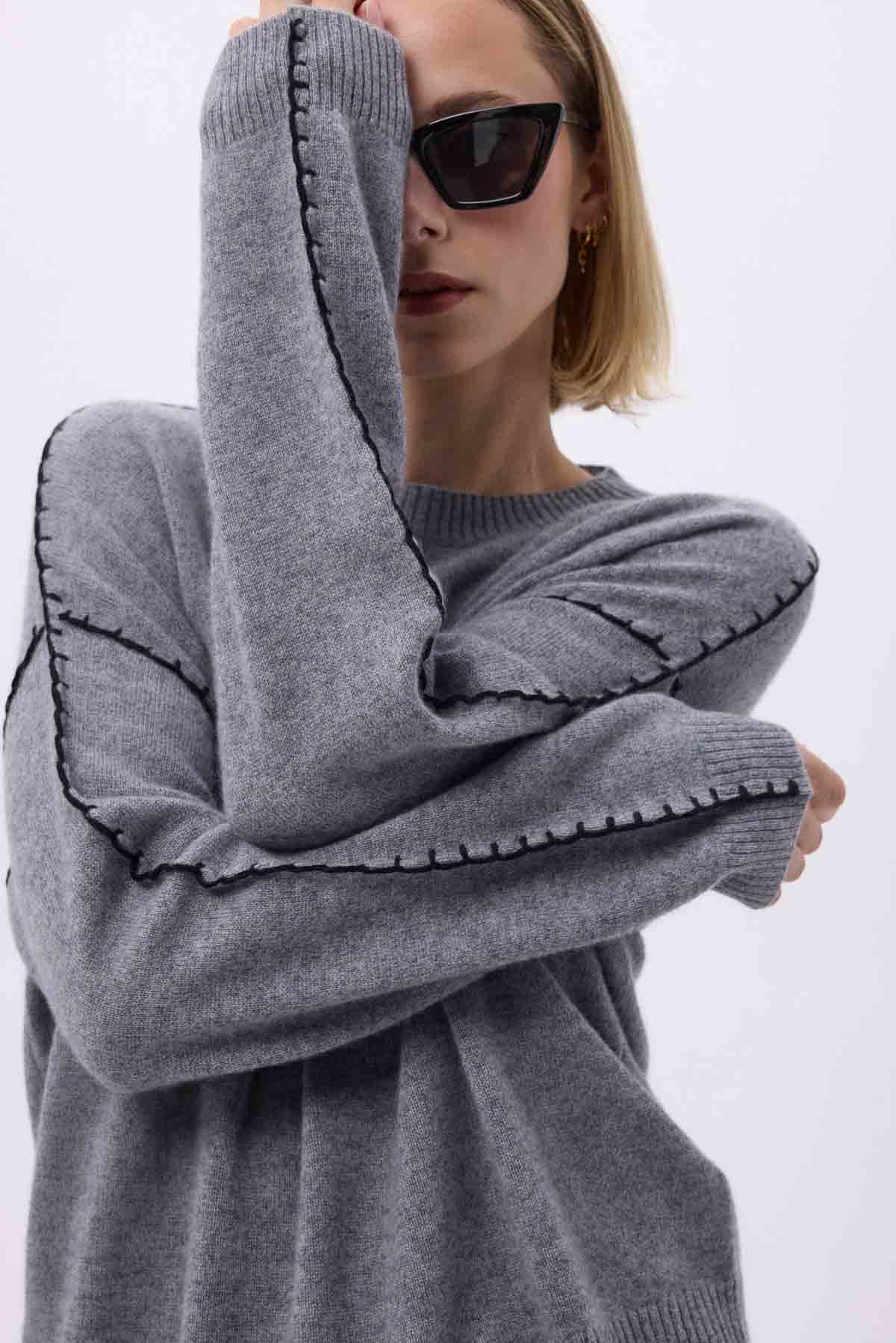 Clarisse gris foncé noir