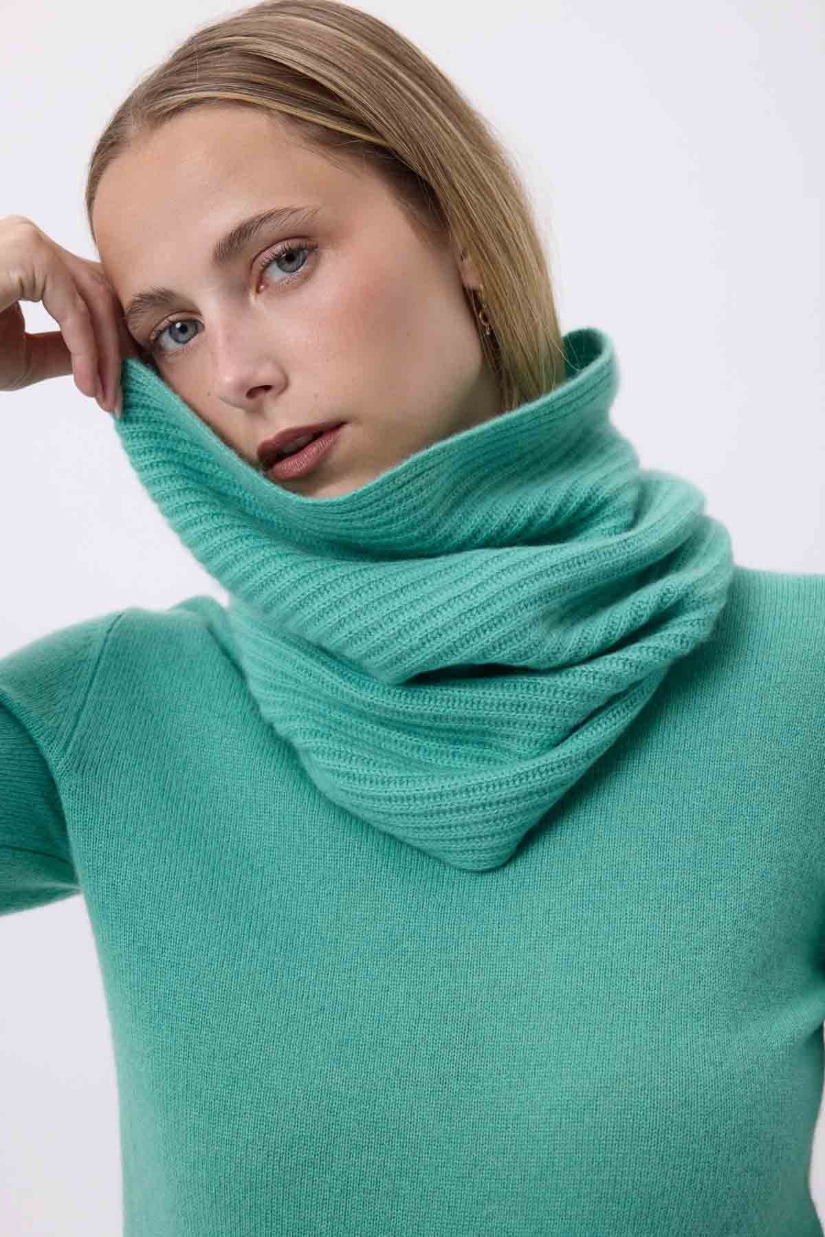 Col vert pastel
