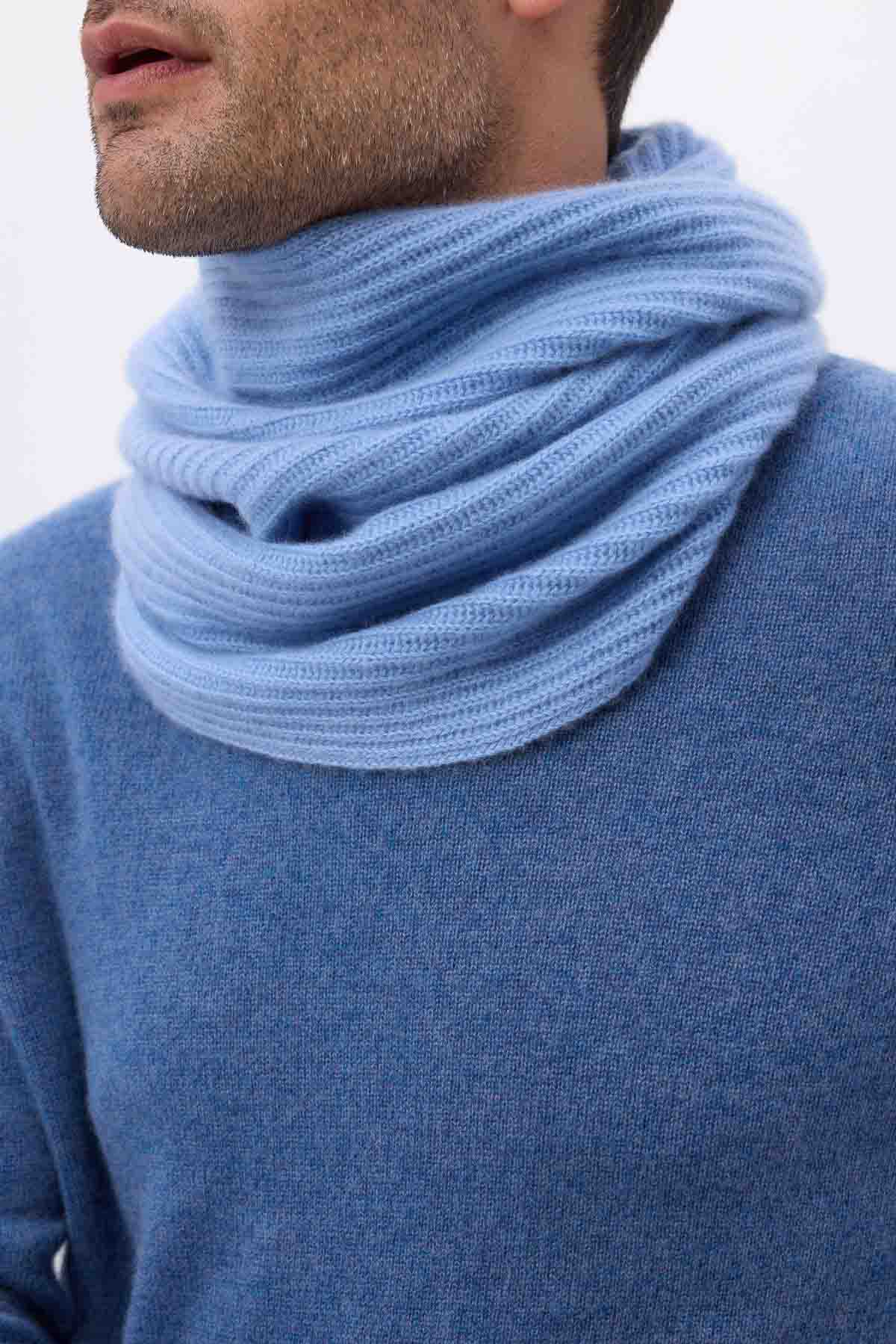 Col bleu ciel