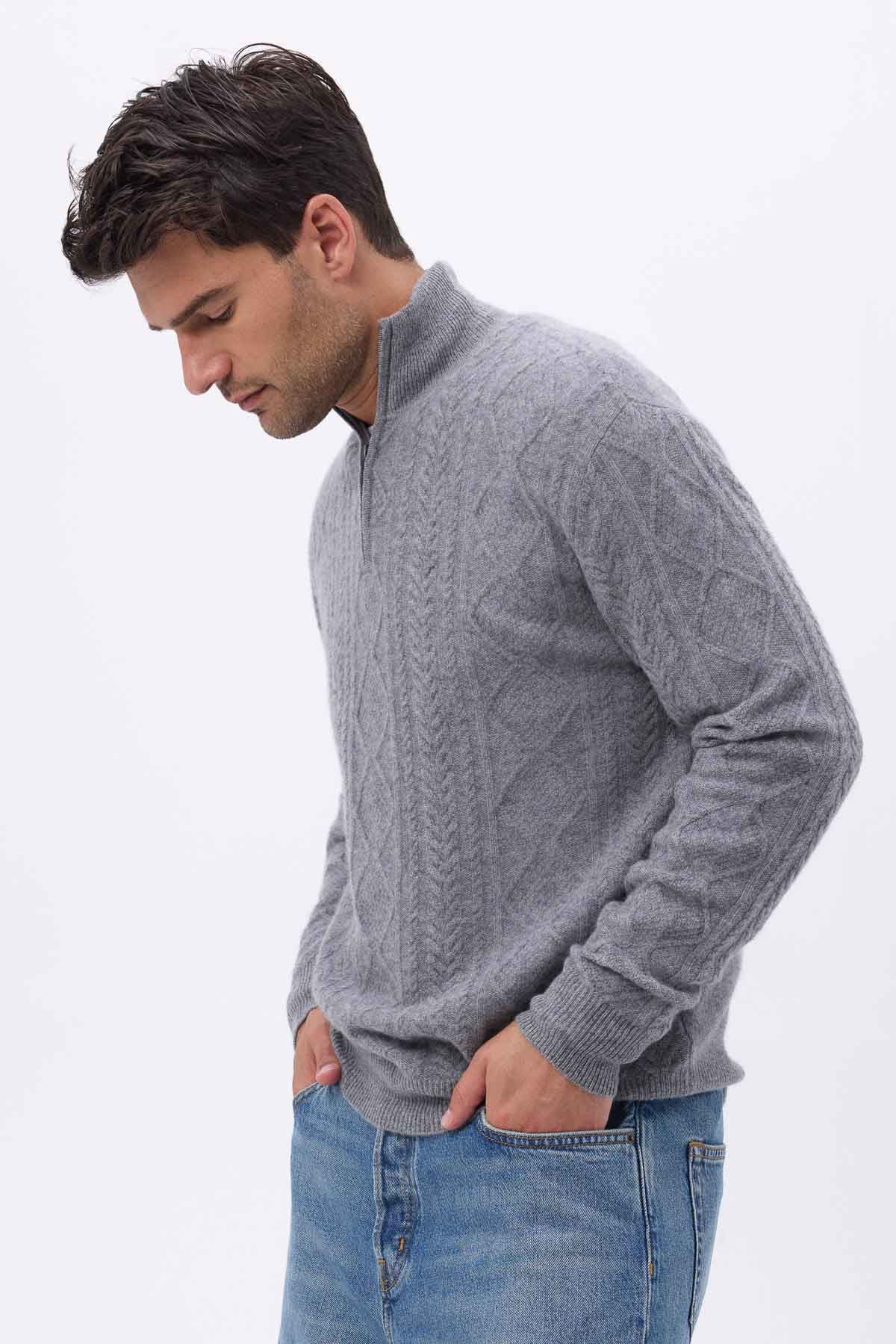 Dov gris foncé