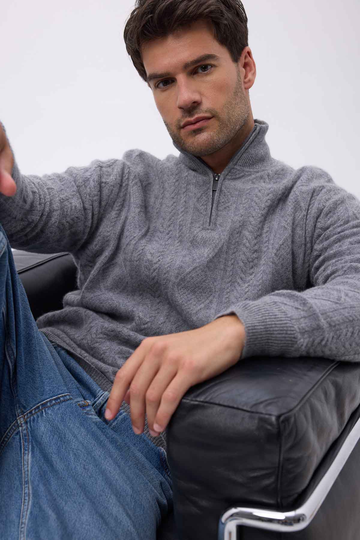 Dov gris foncé