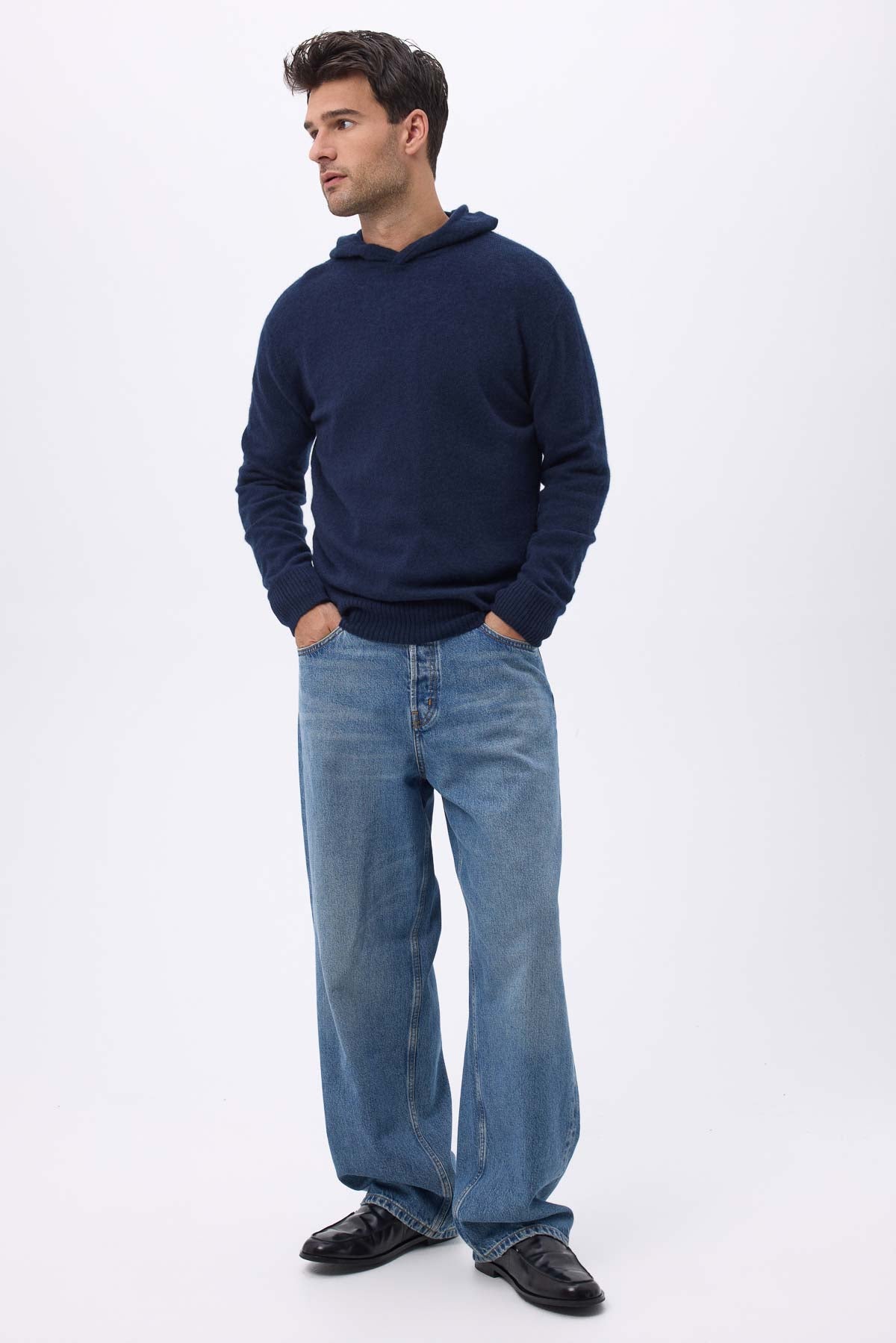 Ethan bleu marine