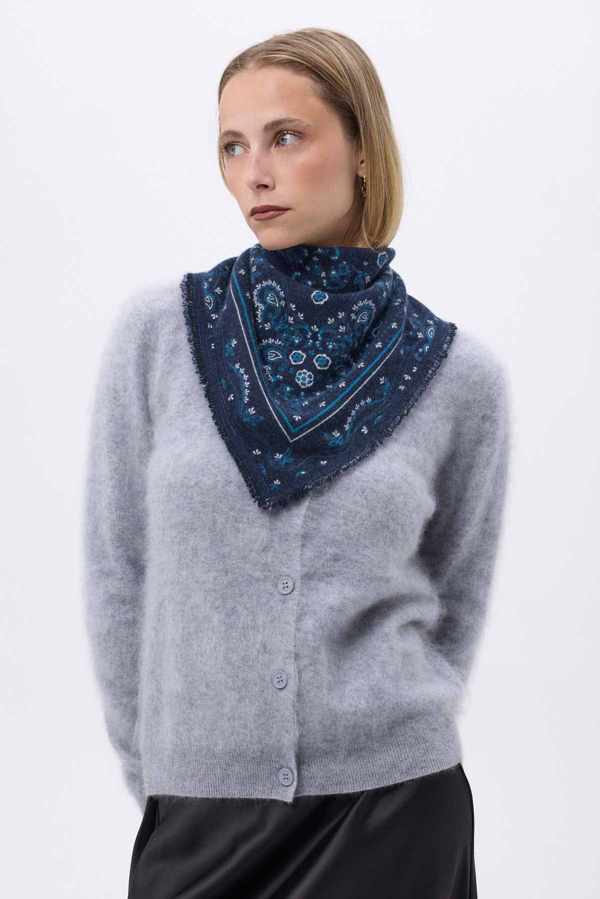 Bandana Flora bleu marine blanc turquoise
