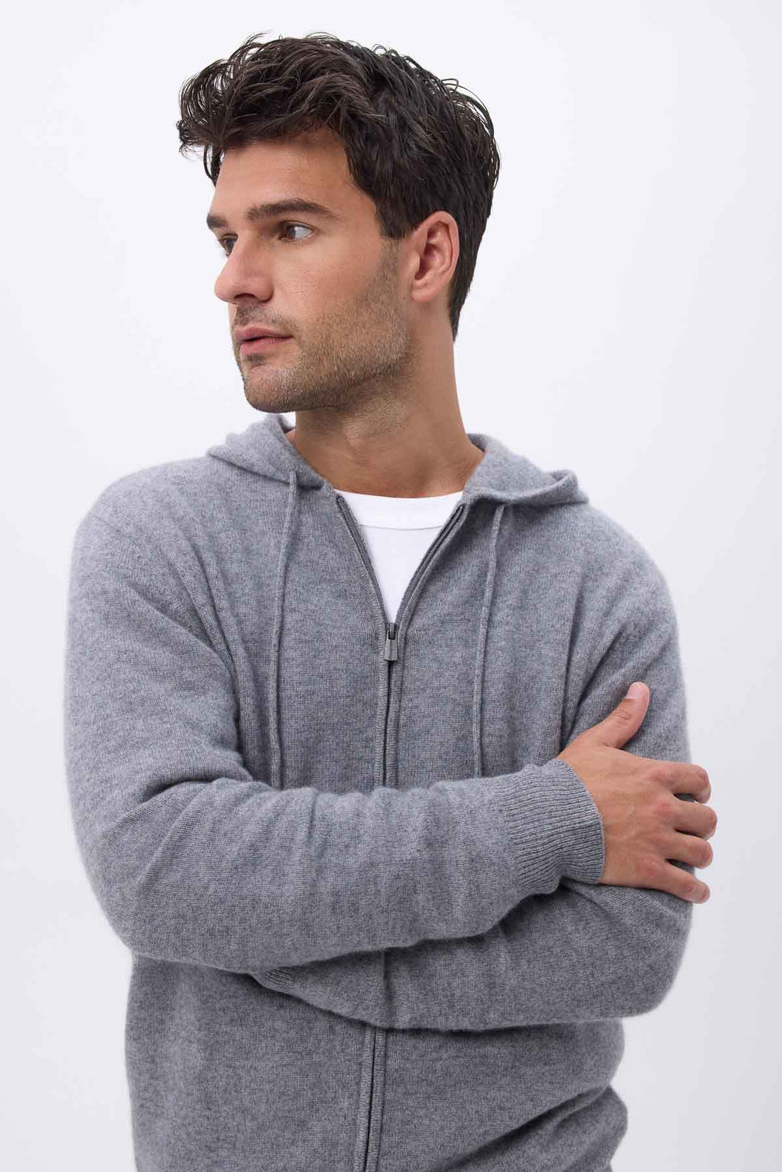 Hugo gris foncé