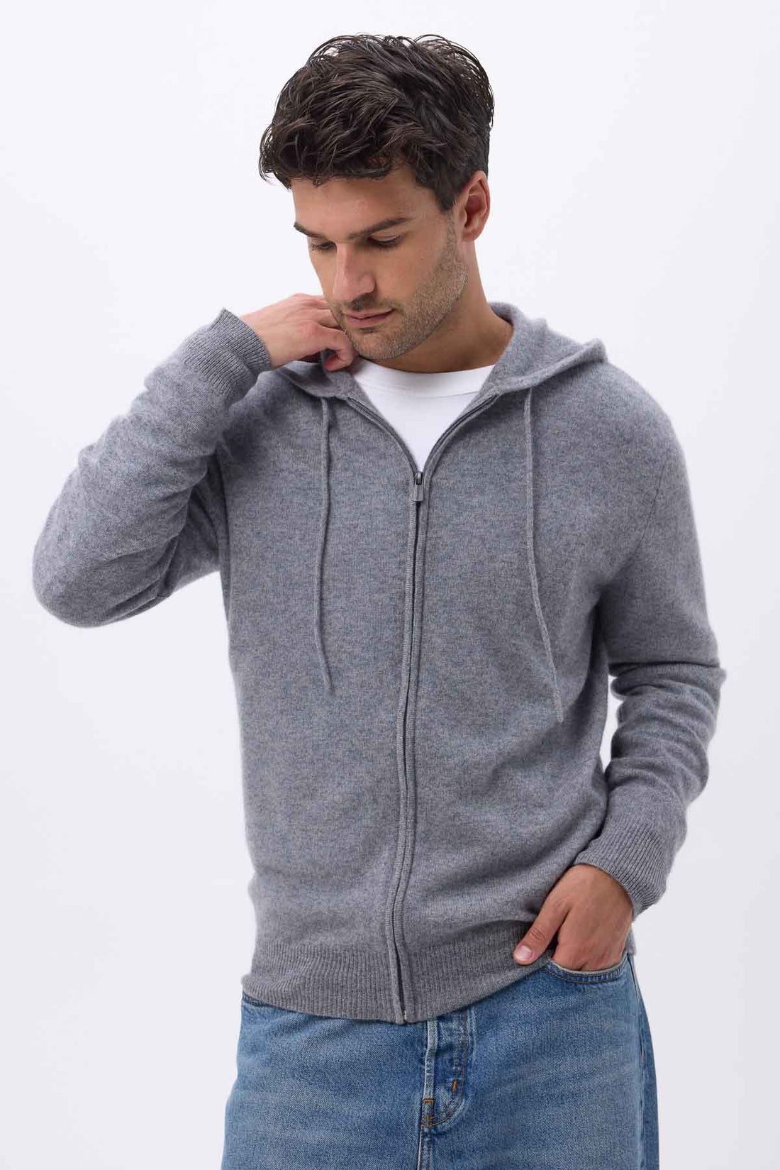 Hugo gris foncé