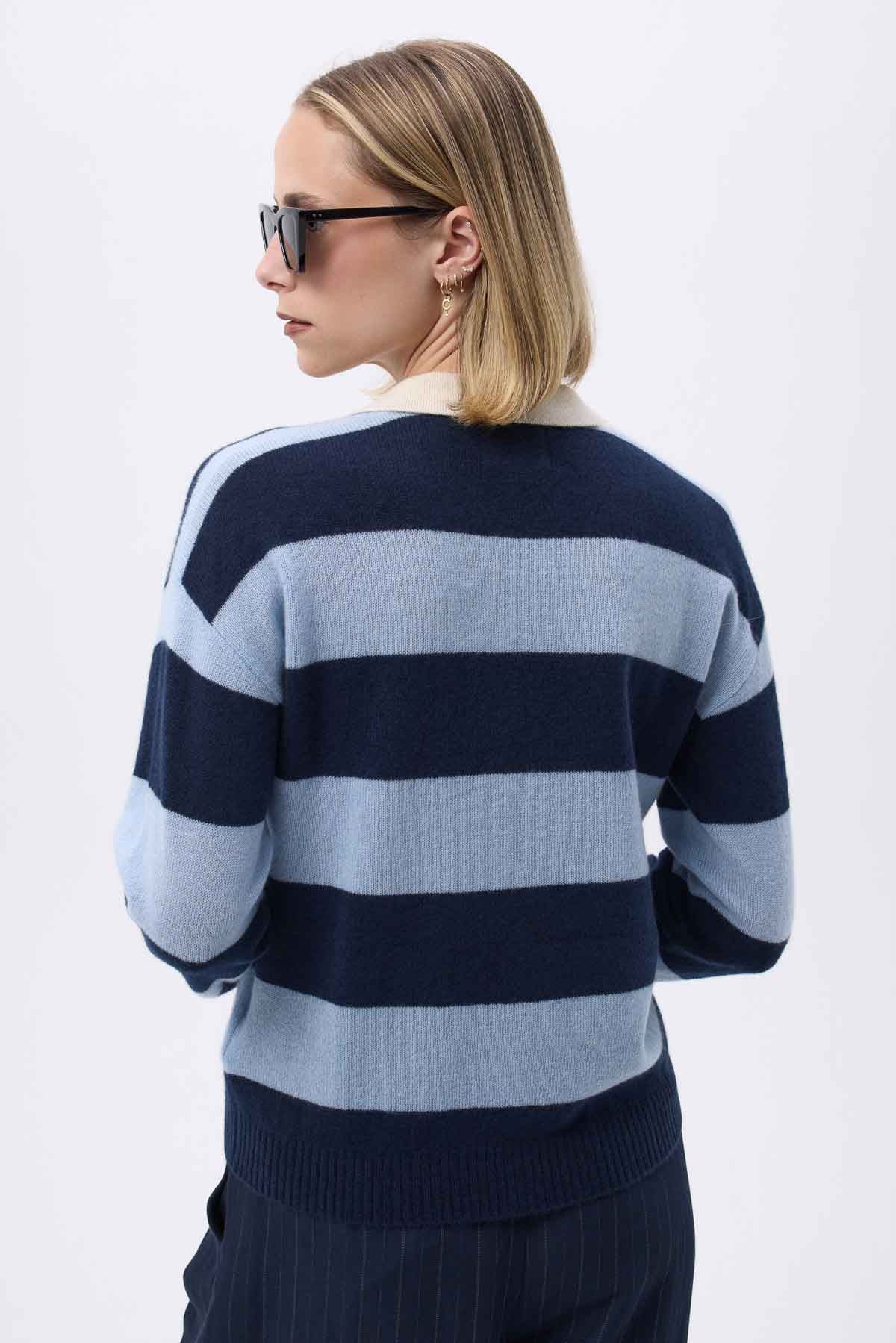 Ivy bleu ciel bleu marine