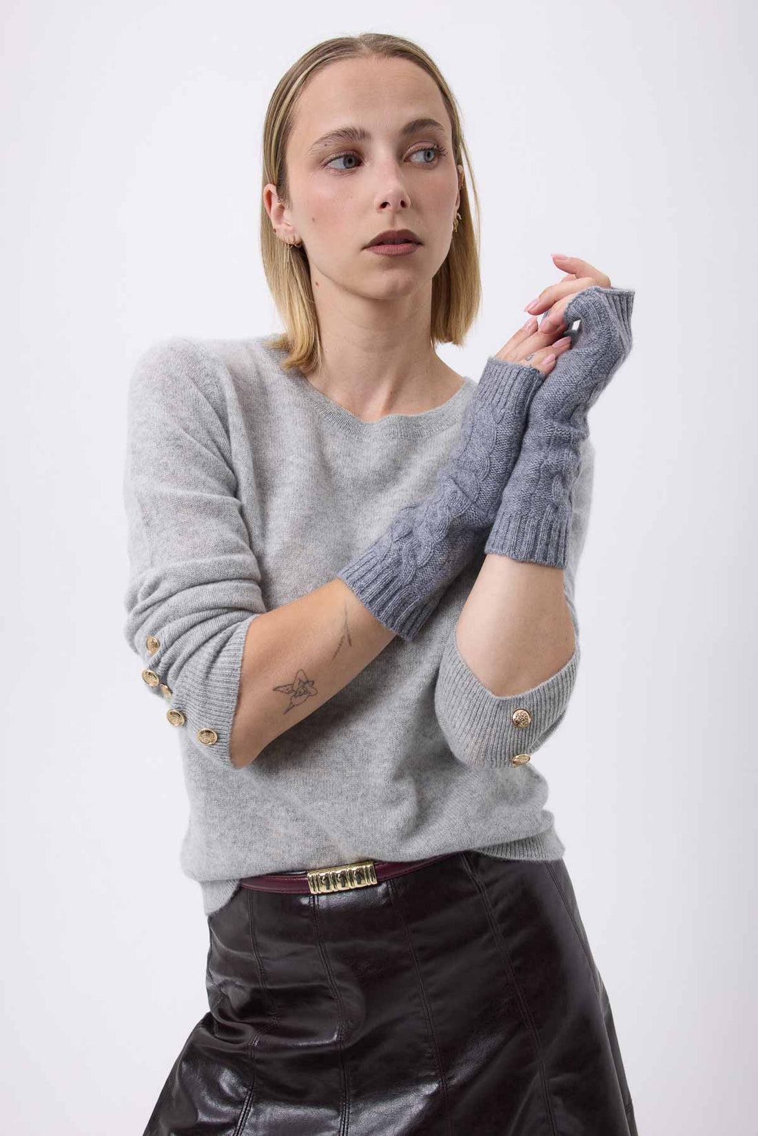 Lili gris foncé