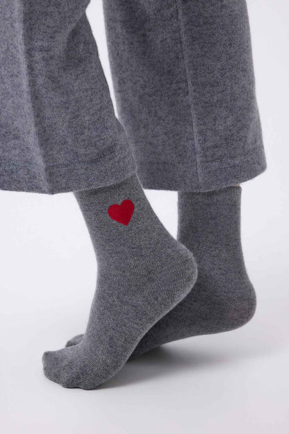 Love gris foncé