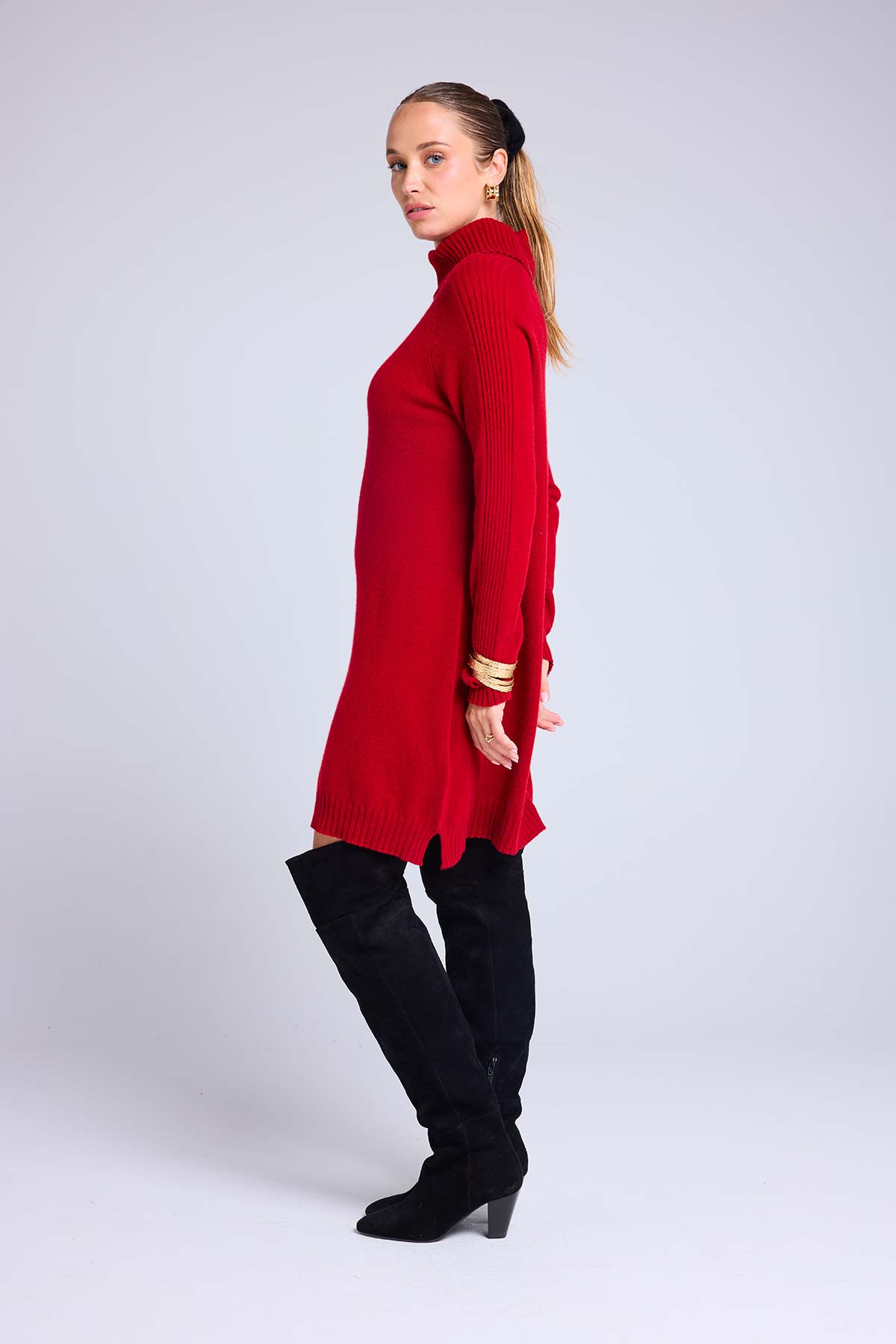 Marie rouge bordeaux