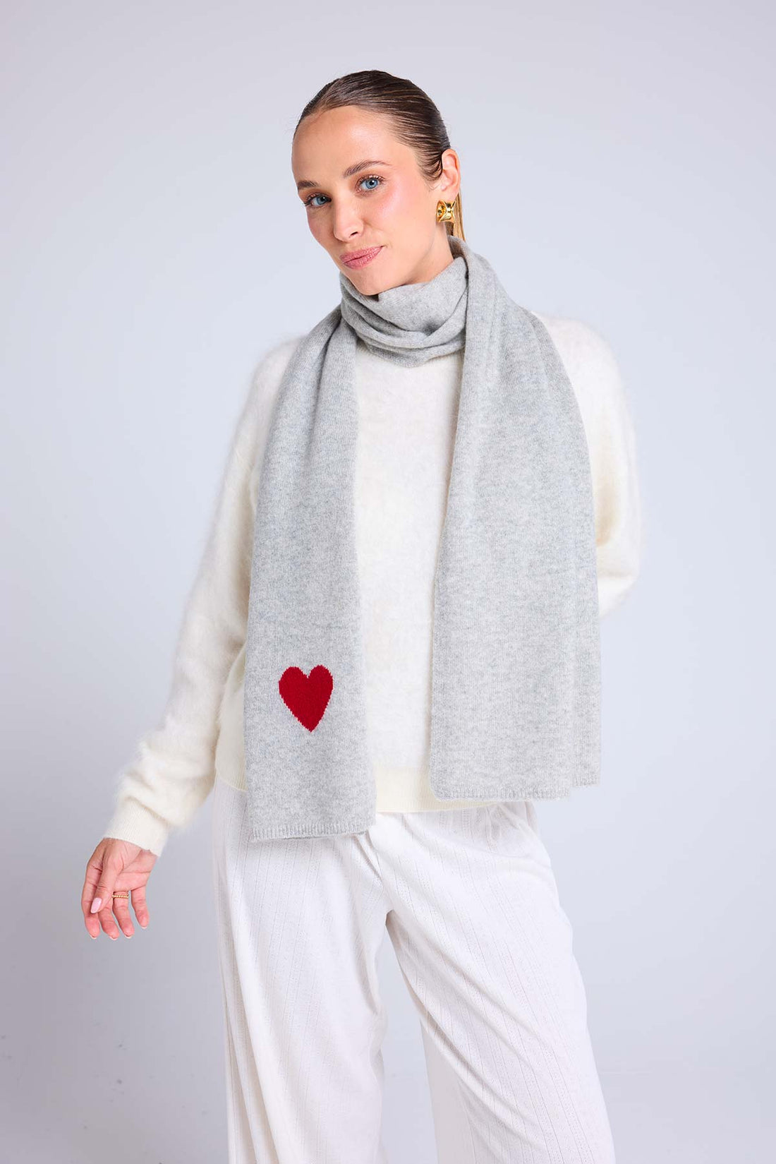 Echarpe gris clair rouge