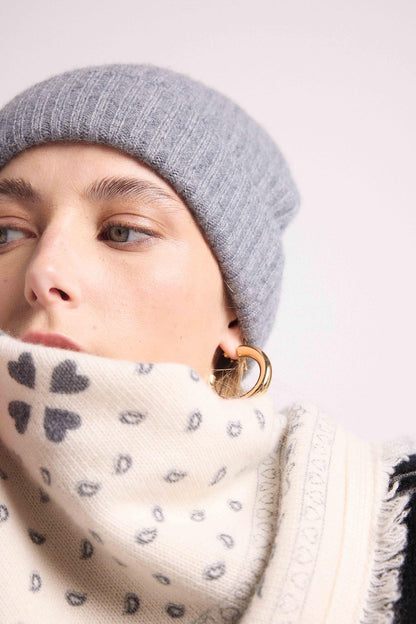 Bonnet gris foncé