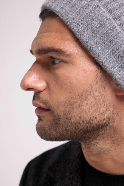Bonnet gris foncé