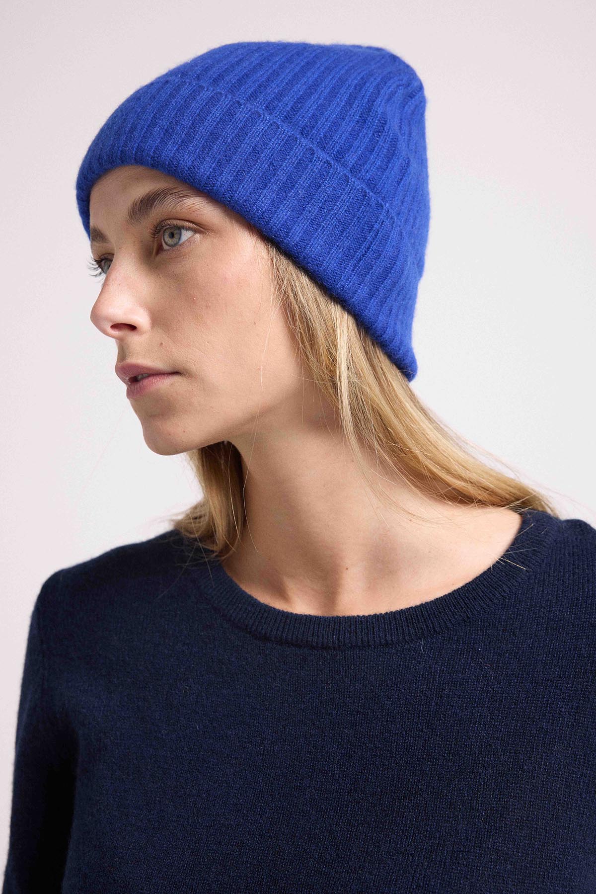 Bonnet bleu roi