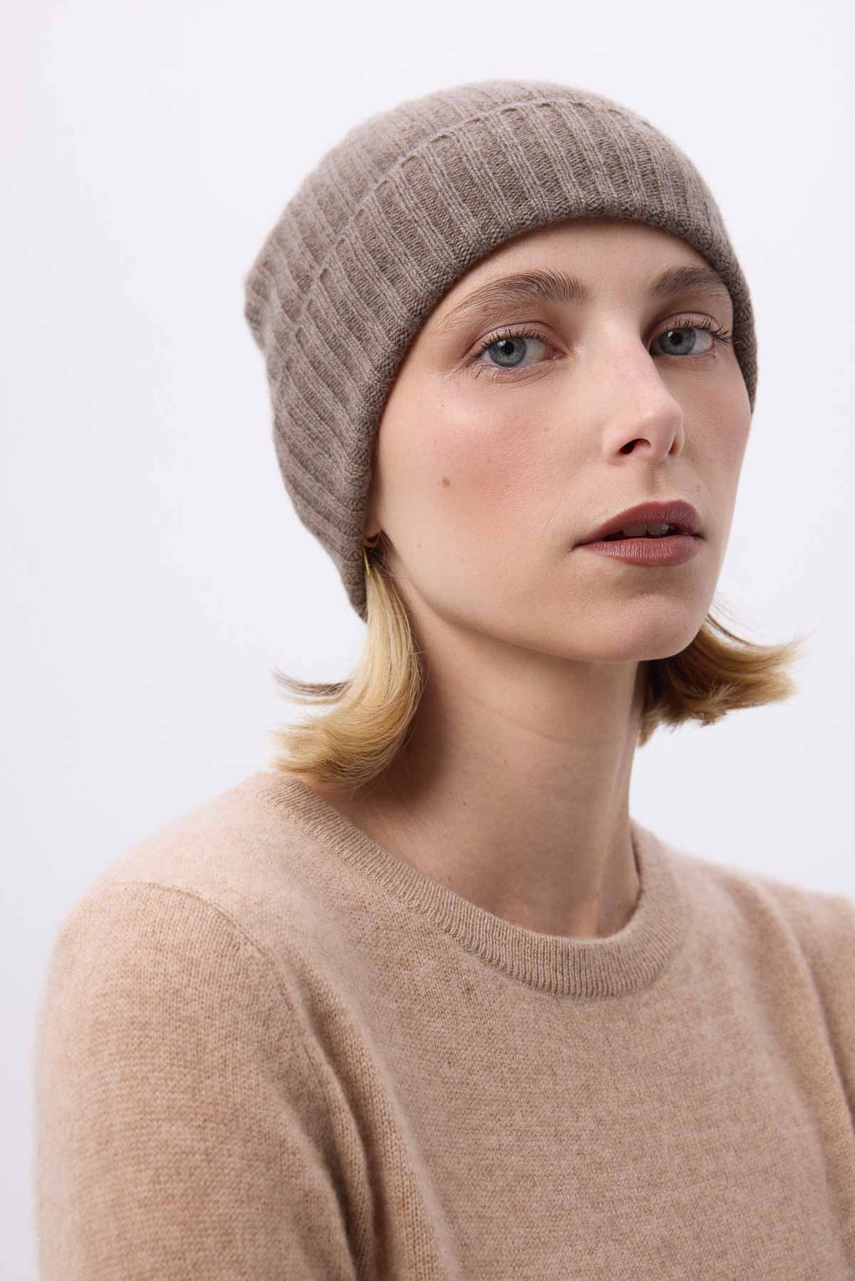 Mh-007 noisette