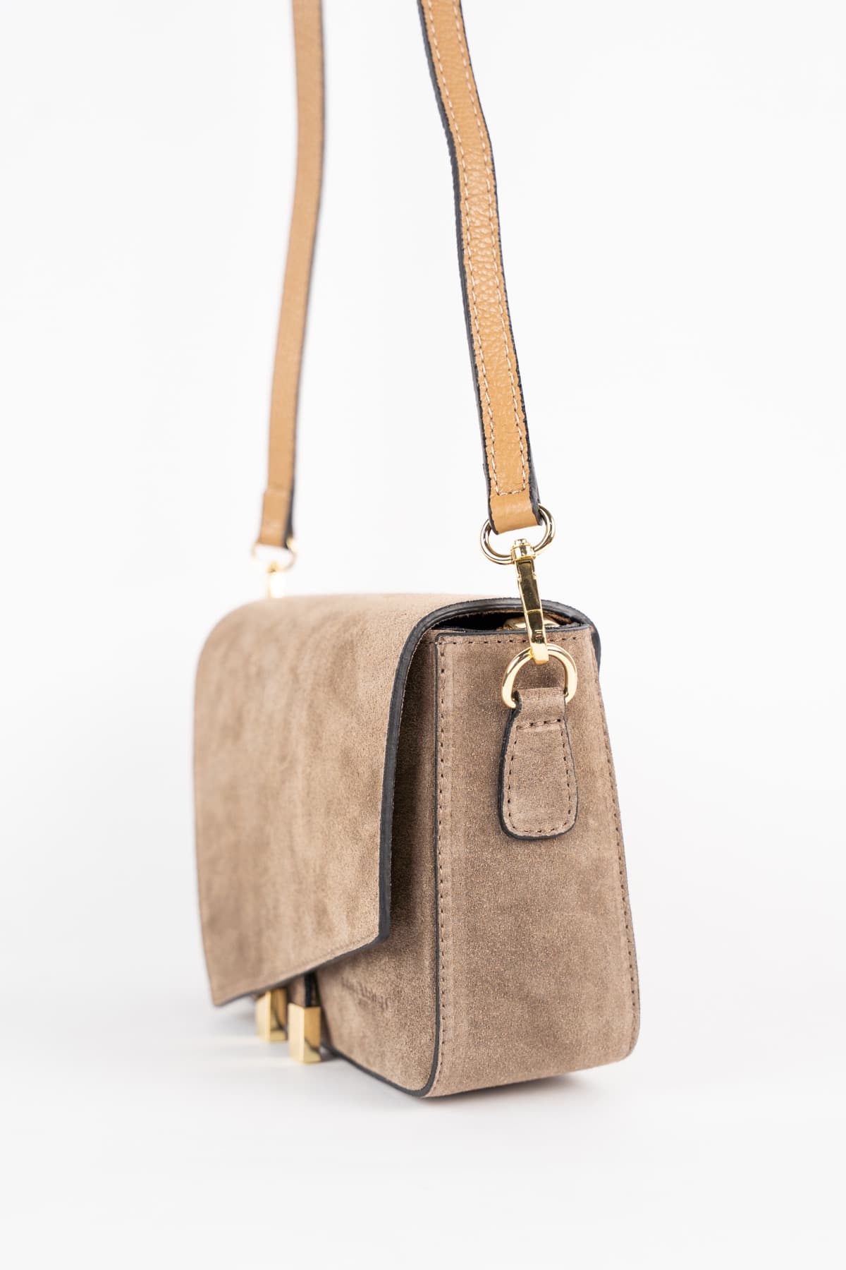 Aela Suede