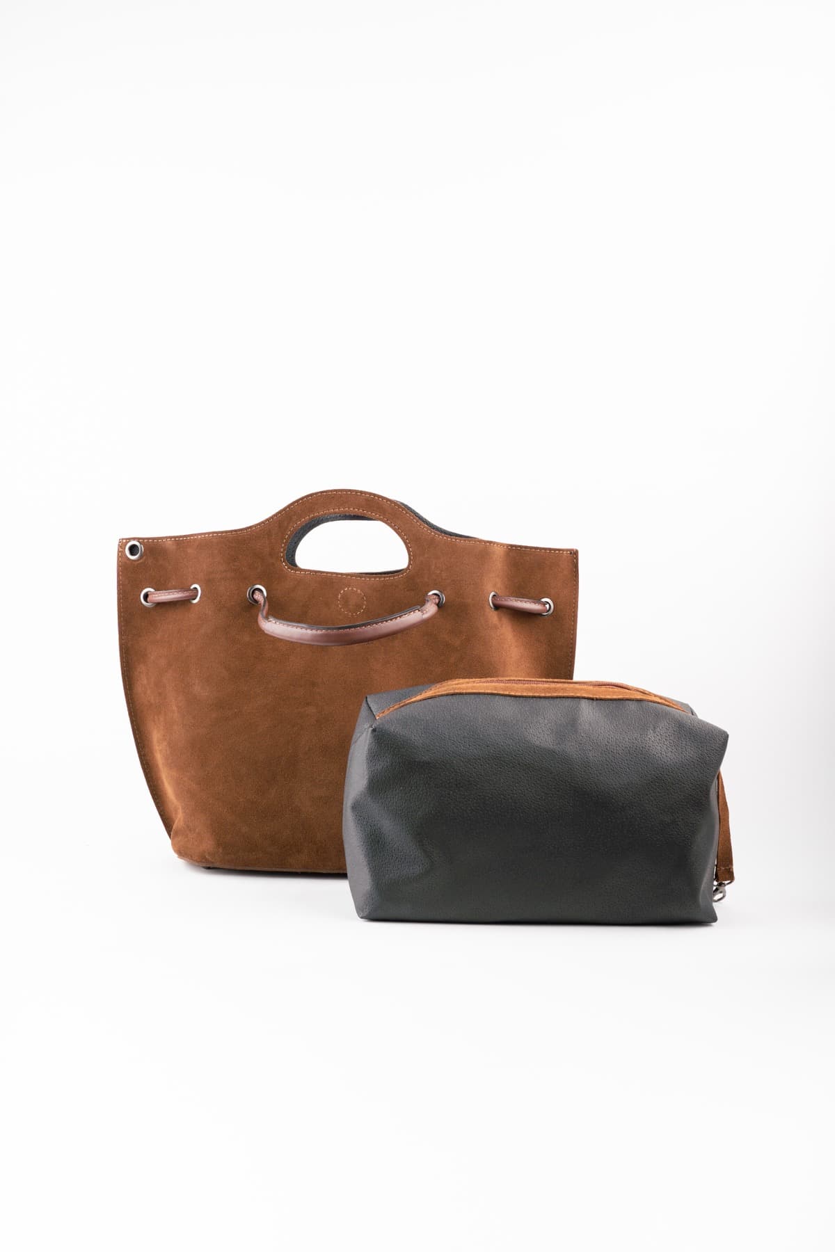 Prun Suede