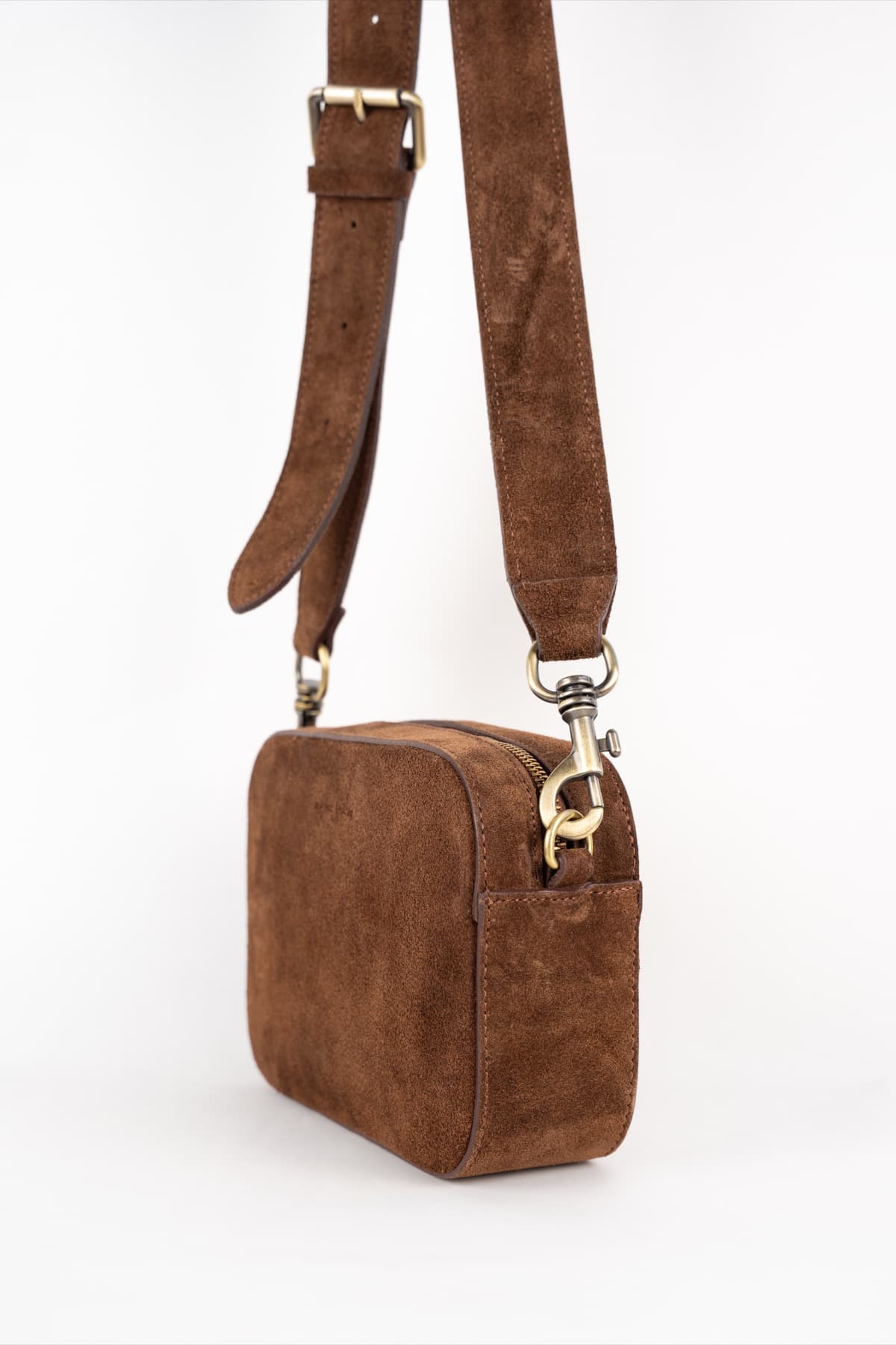 Saga Suede