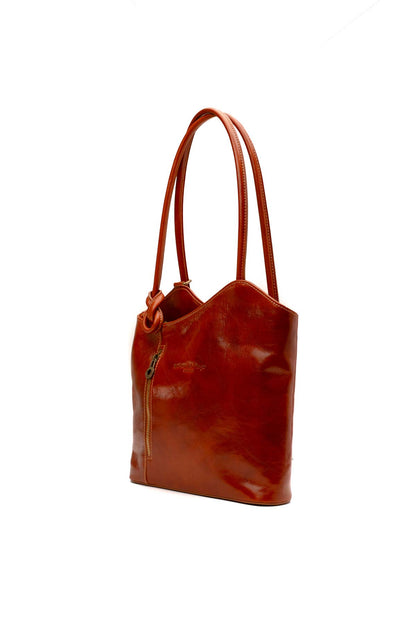 Lola Camel