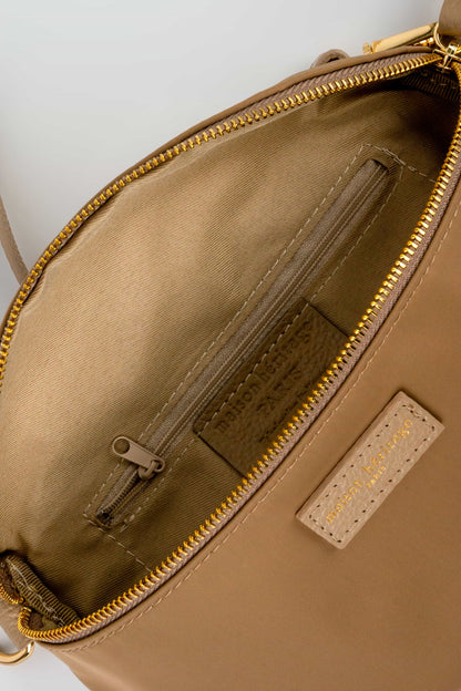 Kimi Ny Taupe