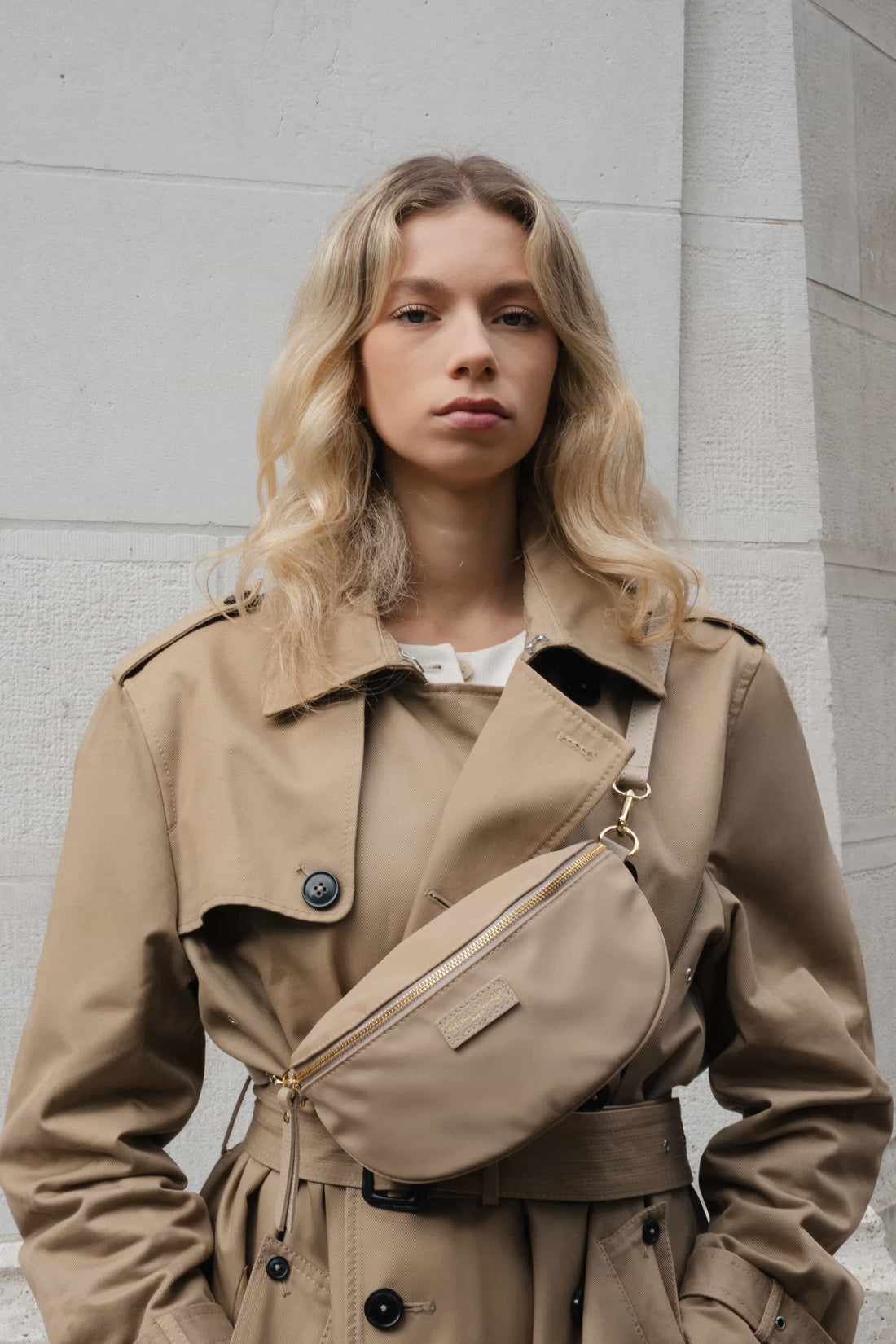 Kimi Ny Taupe