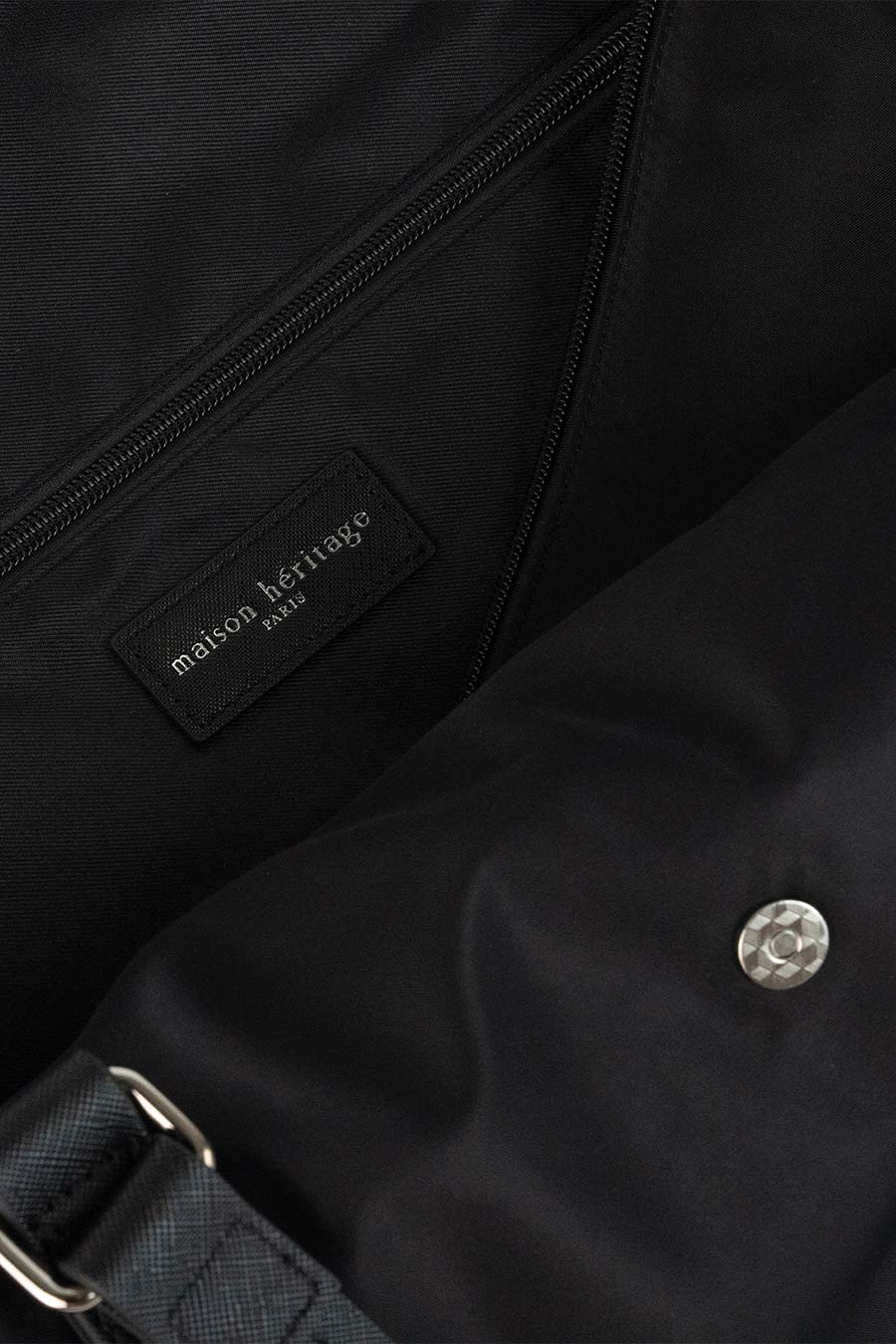 Undo Noir