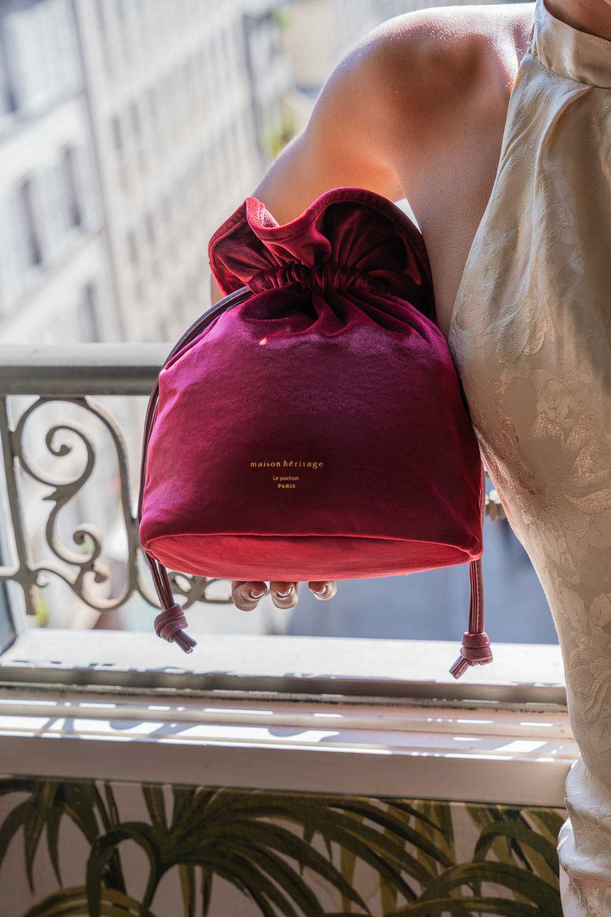 Le pochon - Olwen Velour Rouge