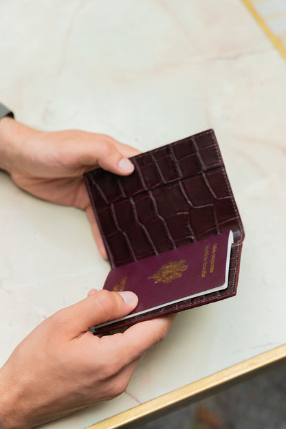 Porte passeport - Vesper Croco Bordeaux