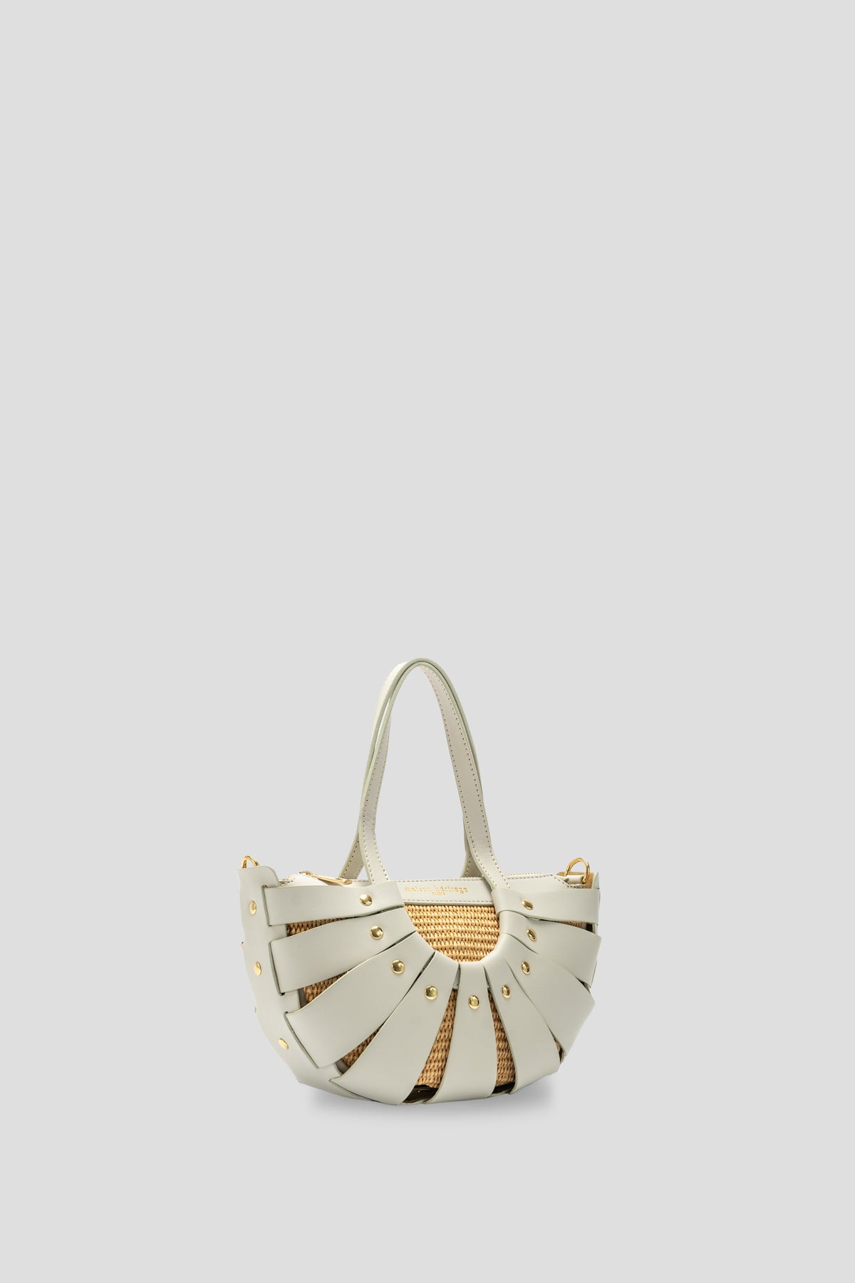 SAC A MAIN - AKI
