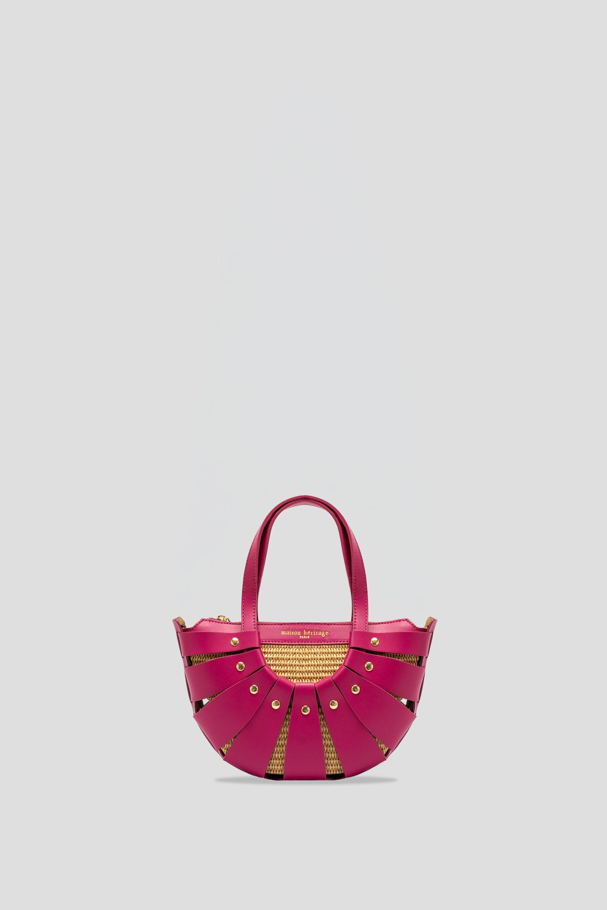 SAC A MAIN - AKI