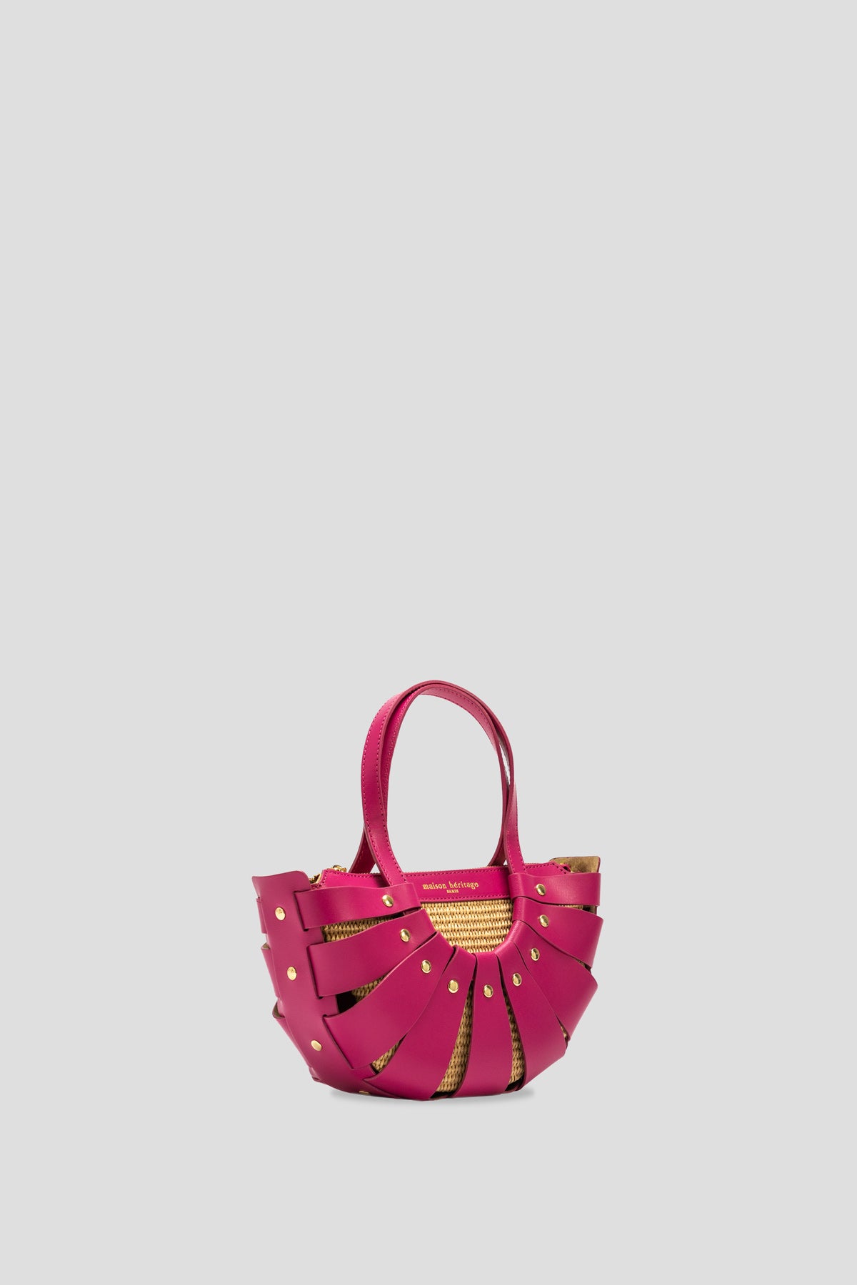 SAC A MAIN - AKI