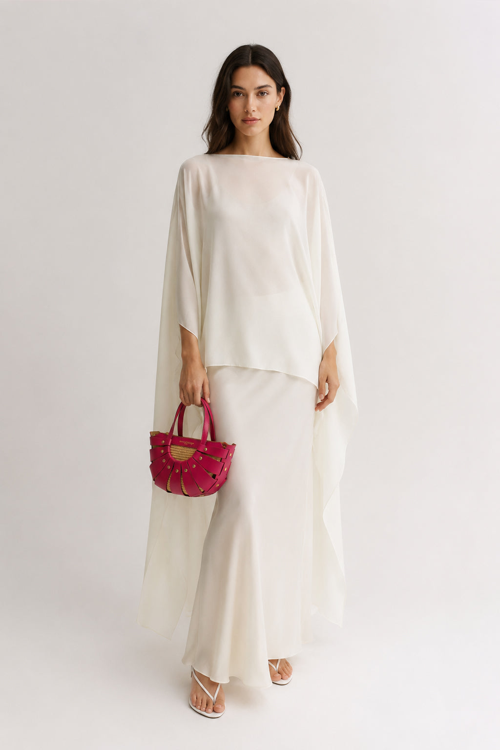 SAC A MAIN - AKI
