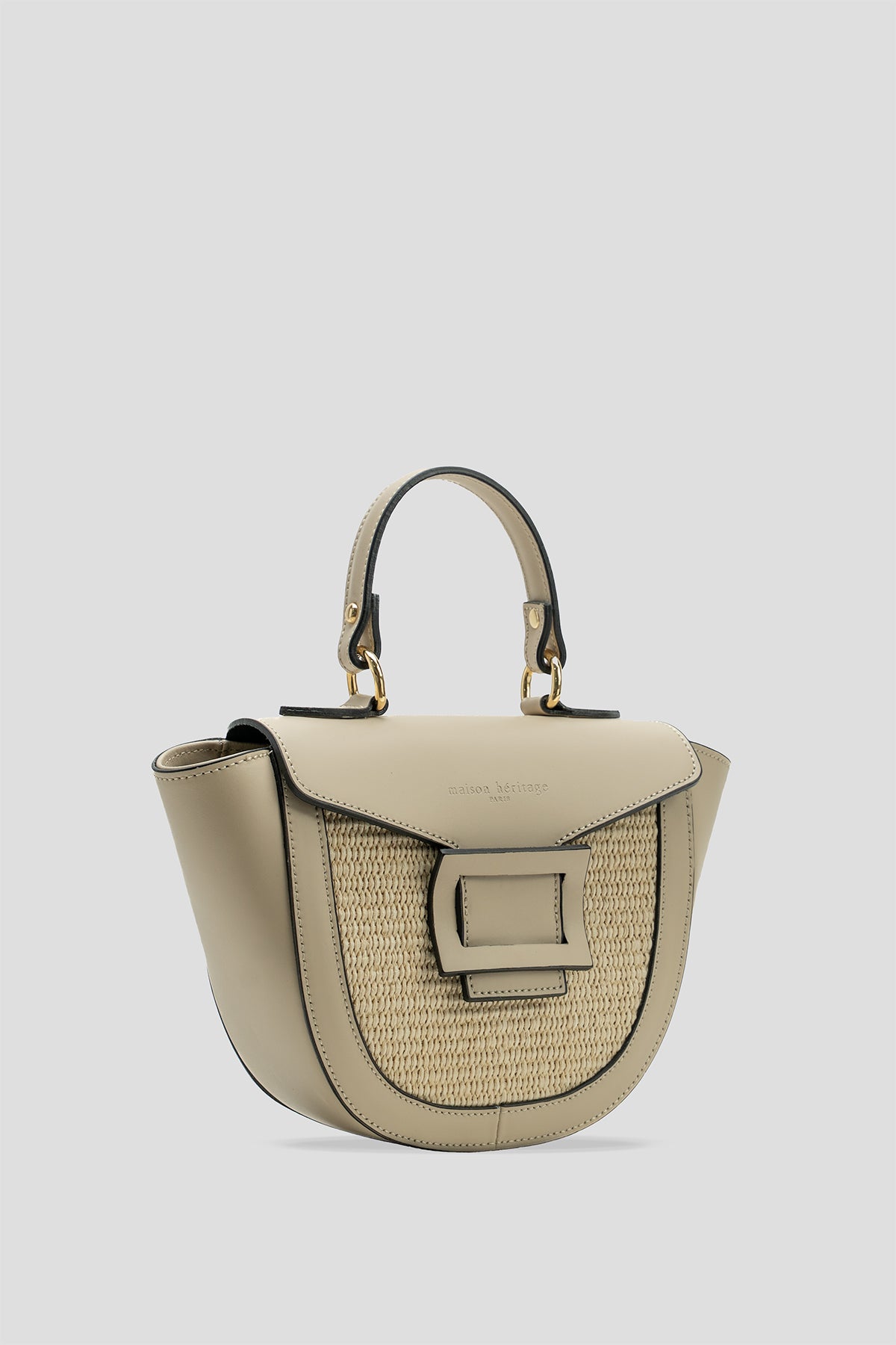 SAC A MAIN - NISA