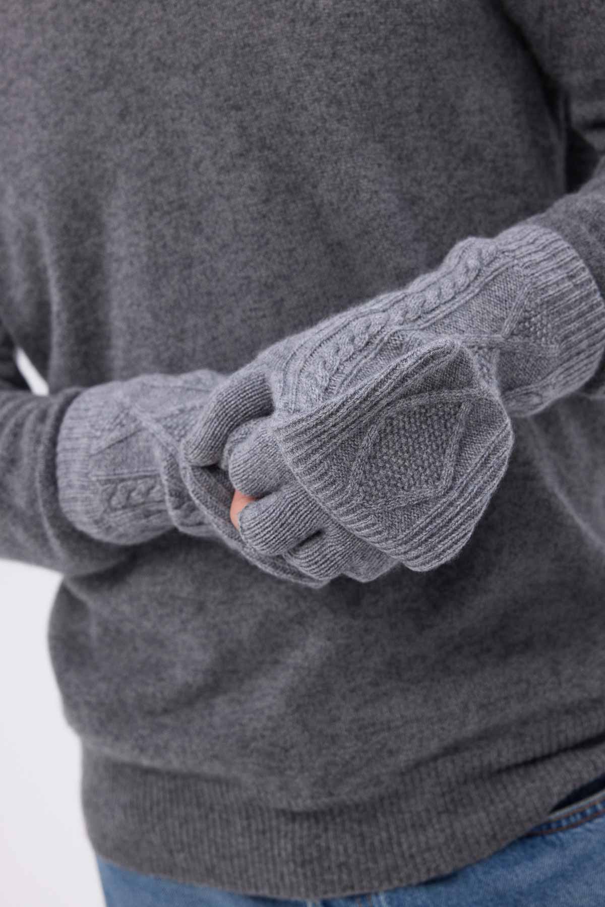 Mitbut gris foncé