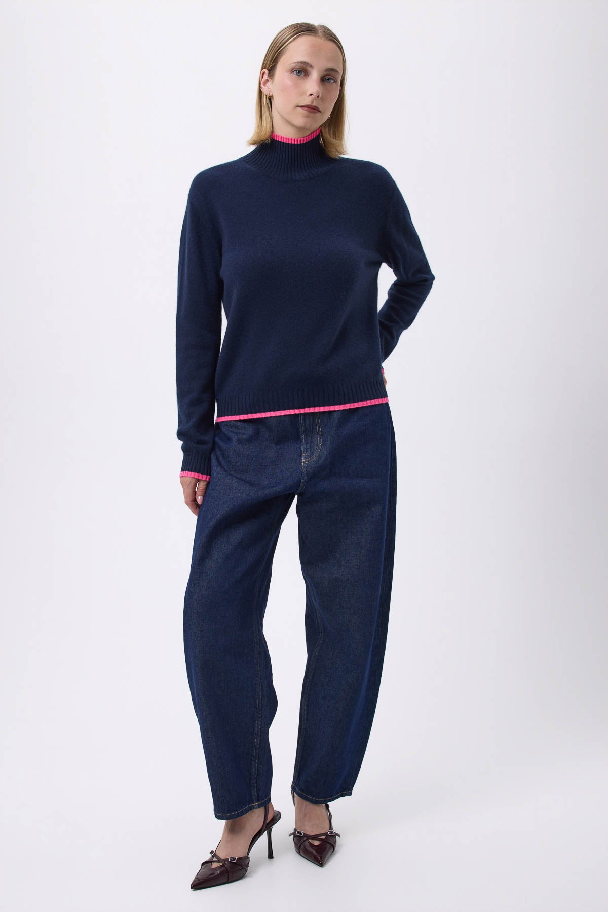 Mona bleu marine rose fluo