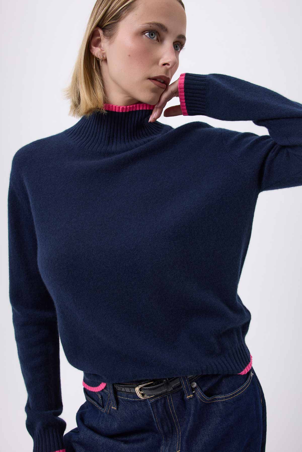 Mona bleu marine rose fluo