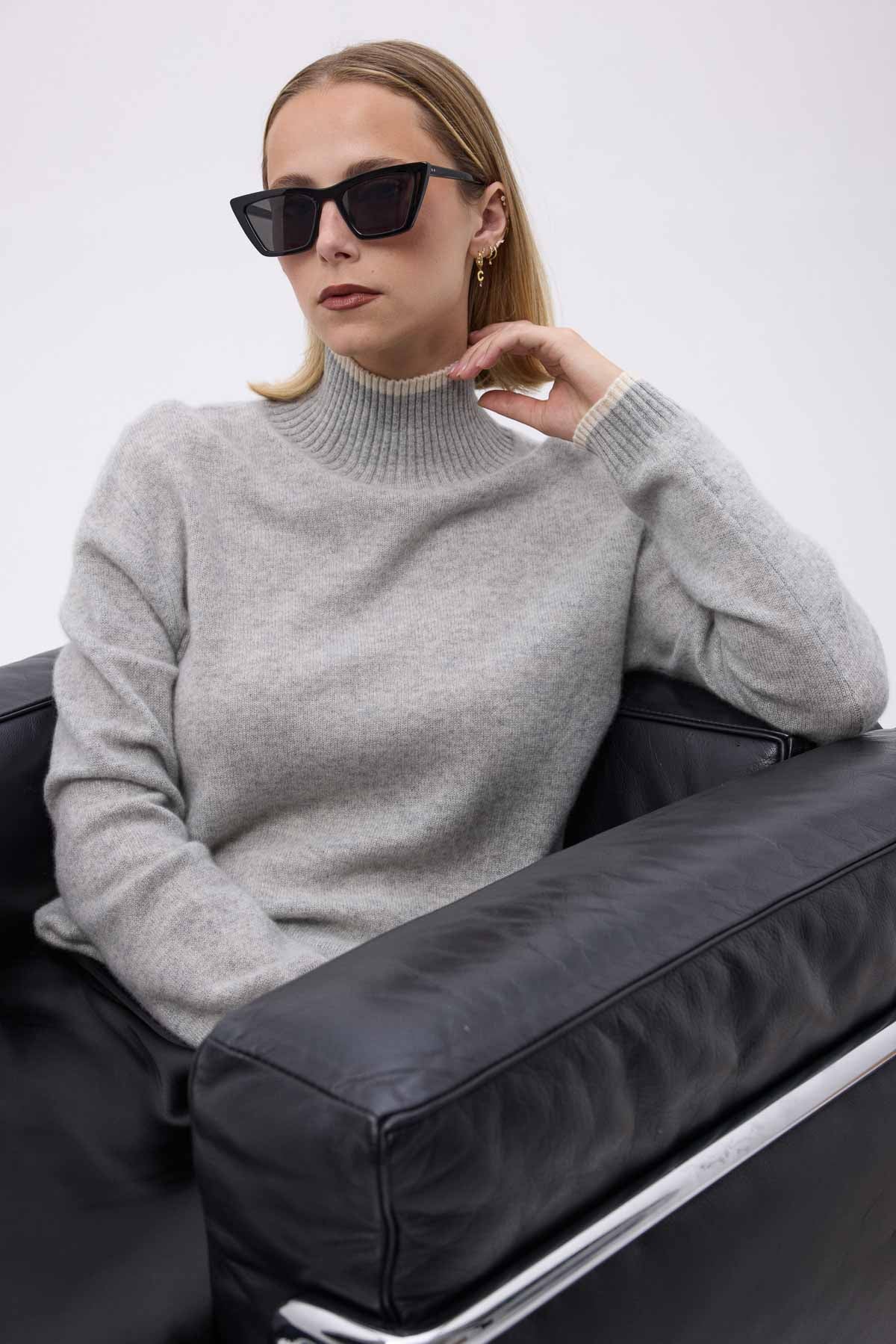 Mona gris clair blanc