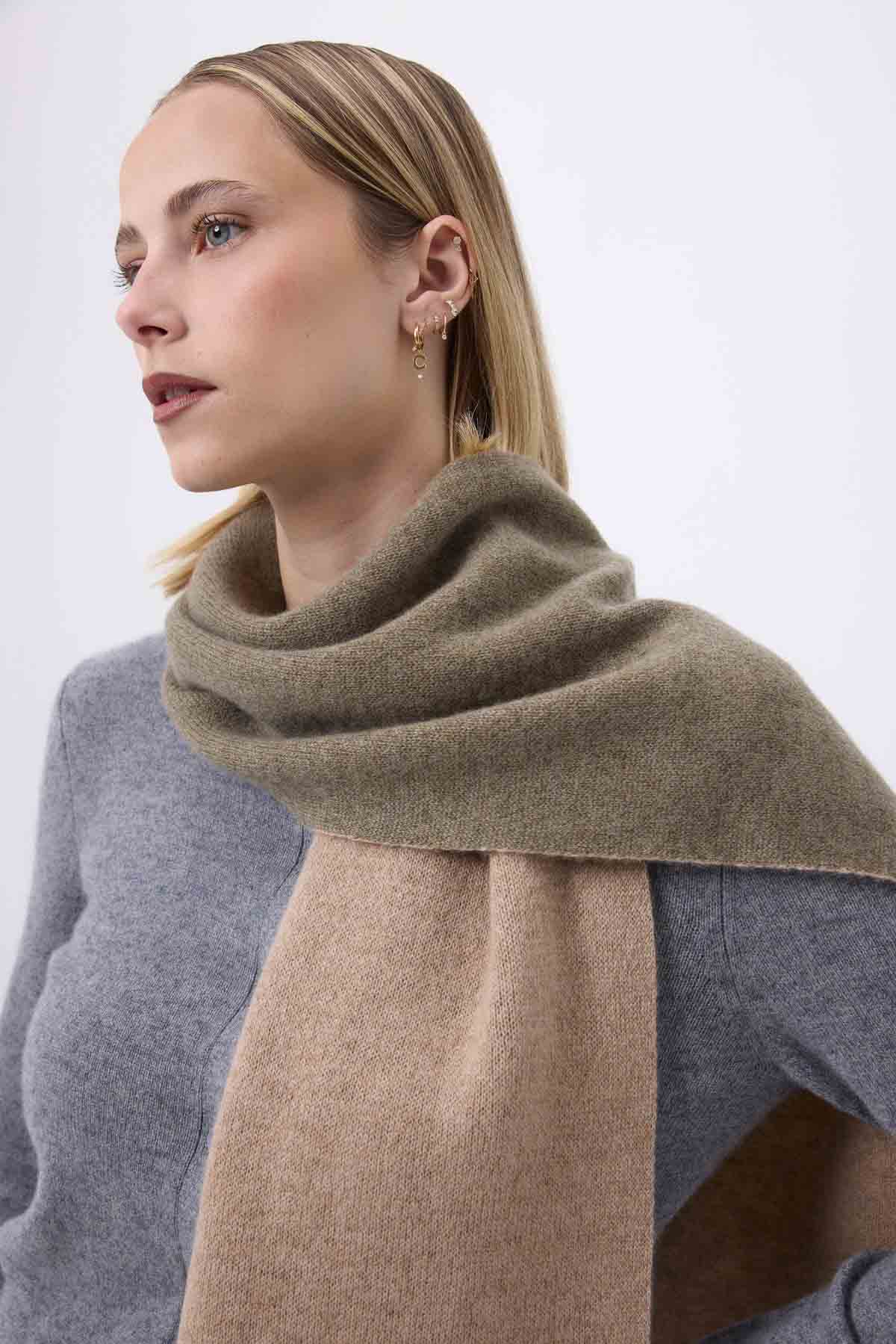 Nuance beige creme-vert khaki