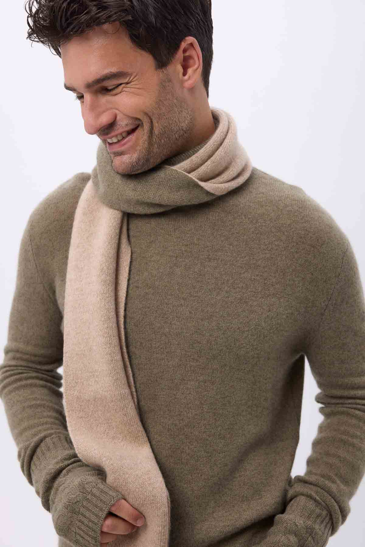 Nuance beige creme-vert khaki