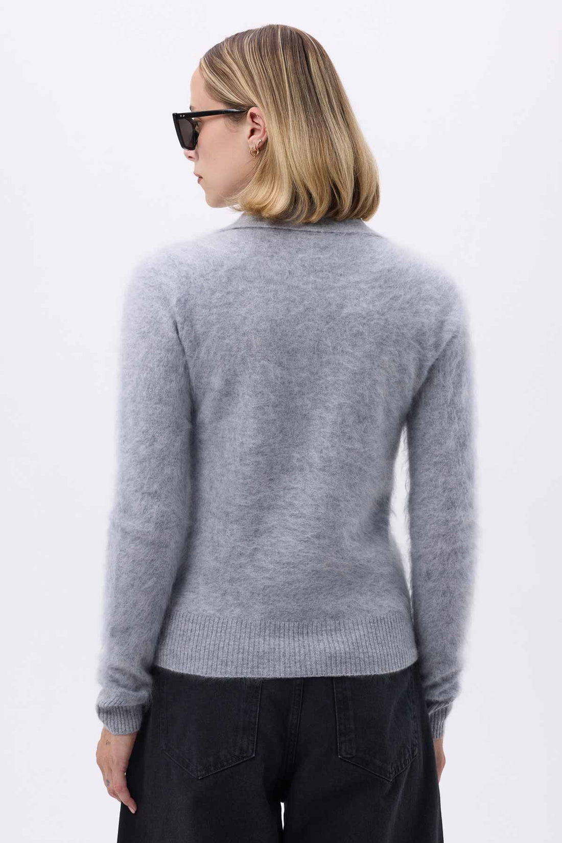 Nyra gris clair