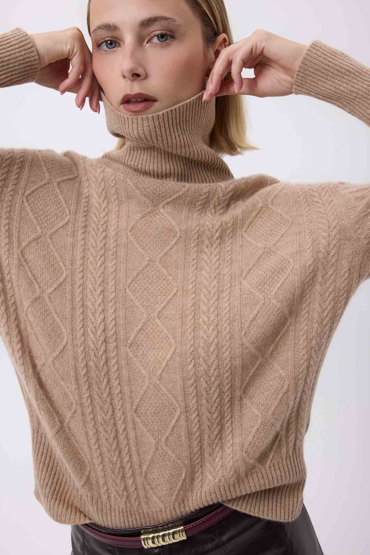Reza beige creme