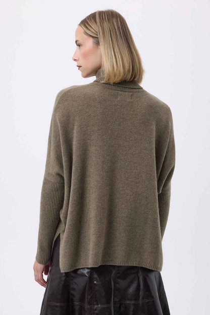 Rolanda vert khaki boutons dores